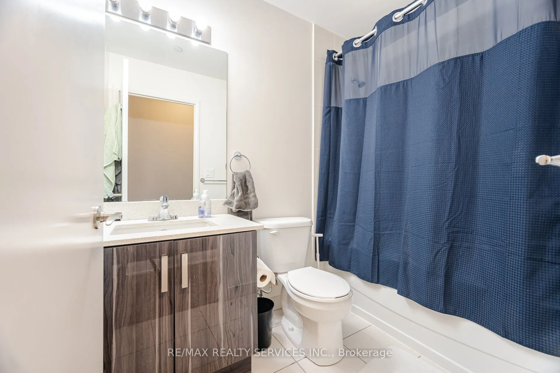 2900 Highway 7 Road, #2902