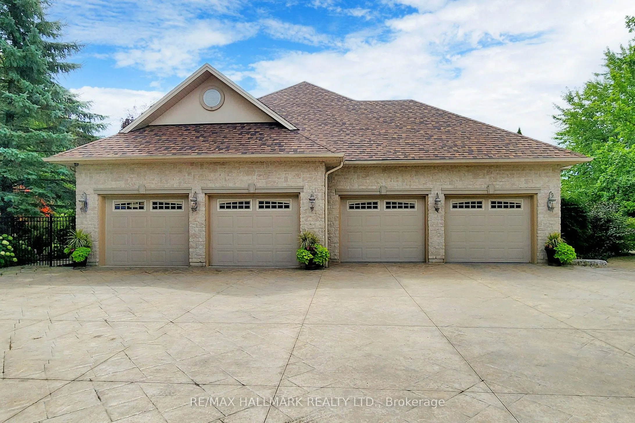 63 Grayfield Drive