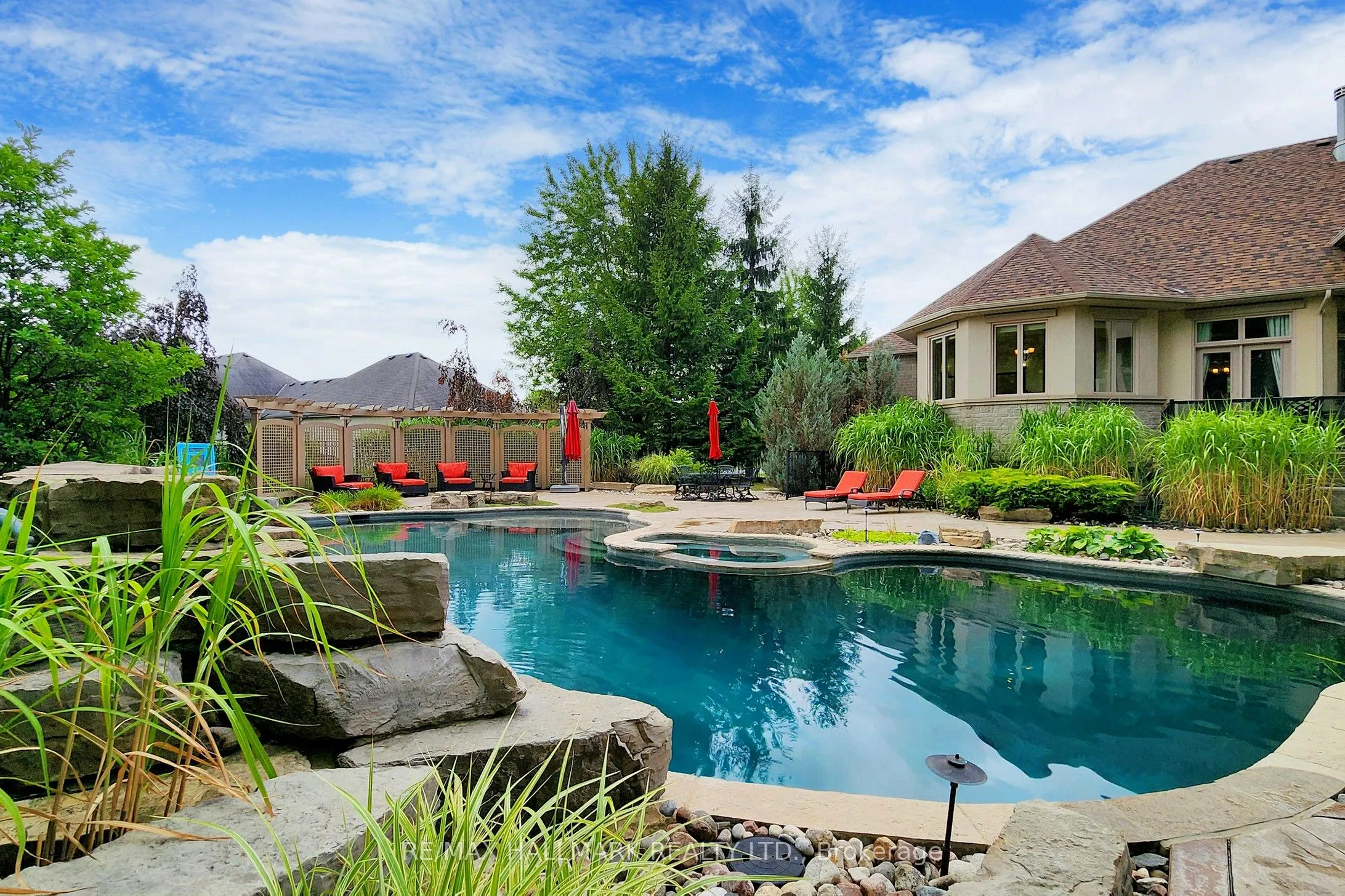 63 Grayfield Drive