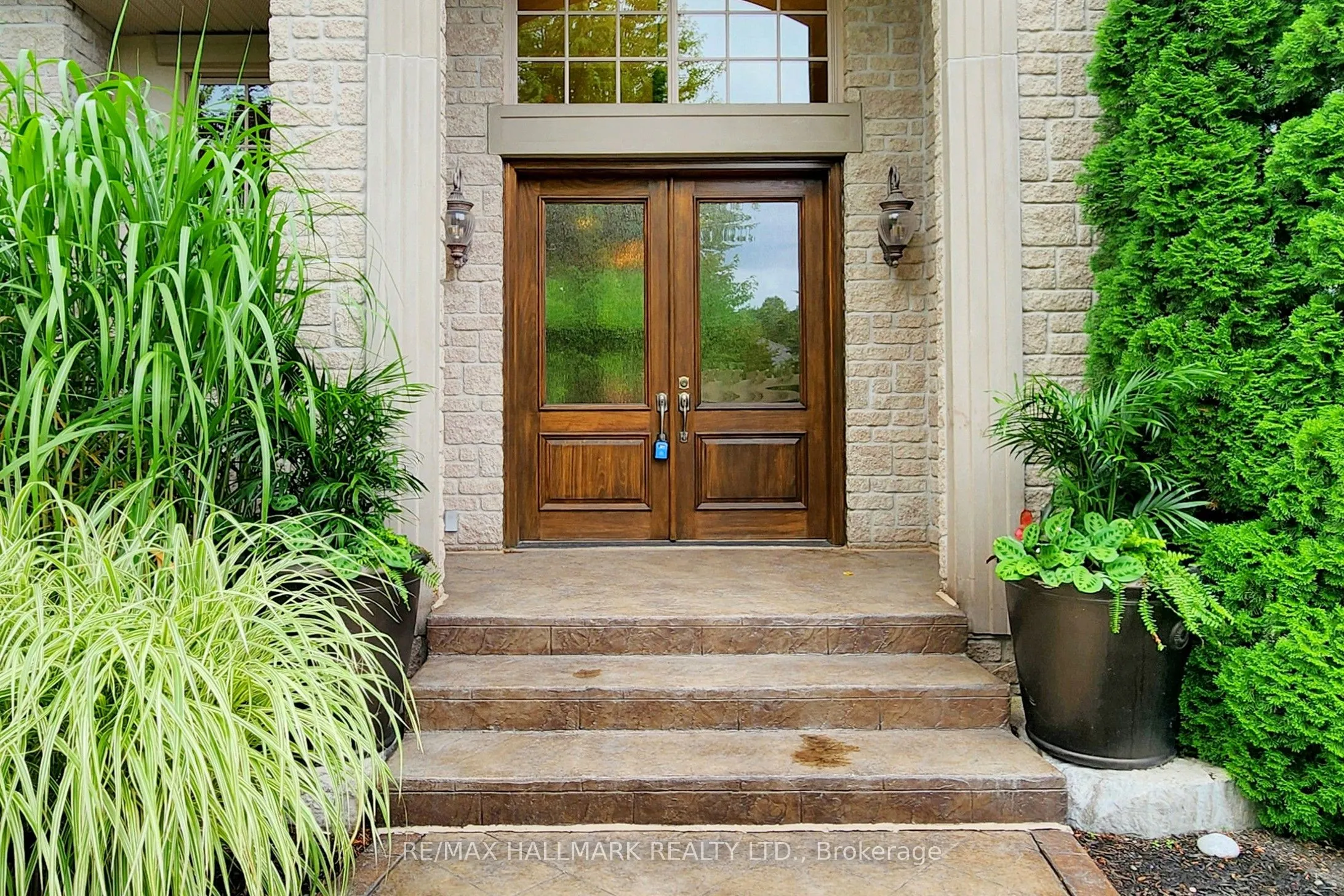 63 Grayfield Drive
