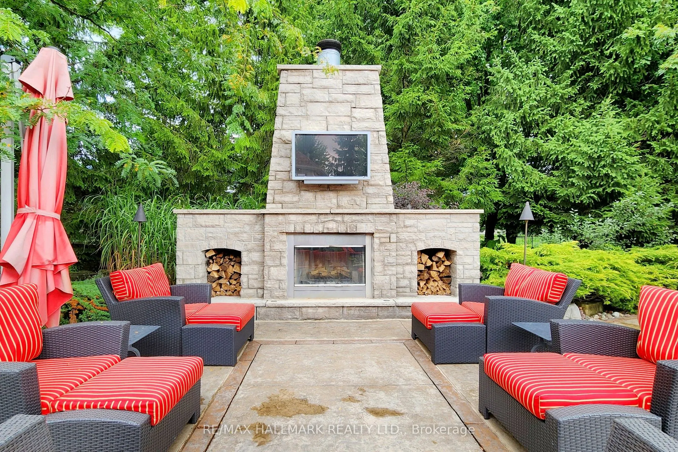 63 Grayfield Drive