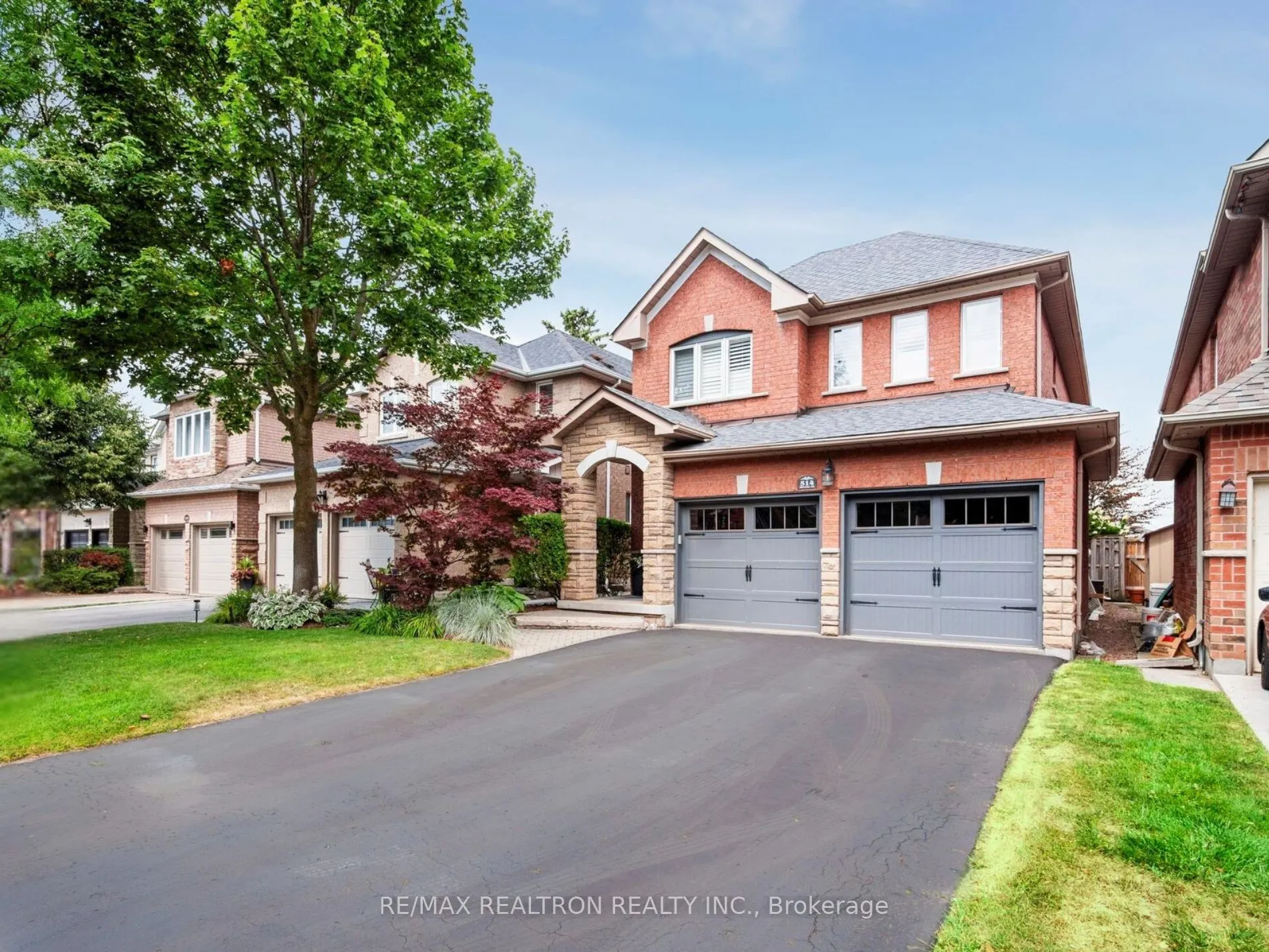 514 Menczel Crescent