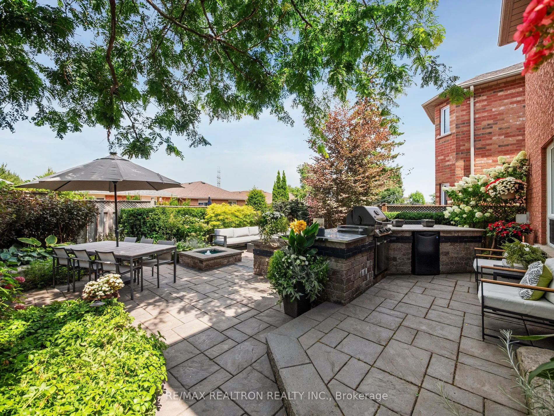 514 Menczel Crescent