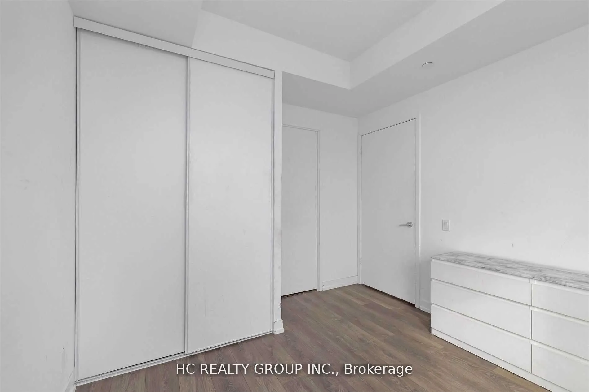 898 Portage Parkway, #5607