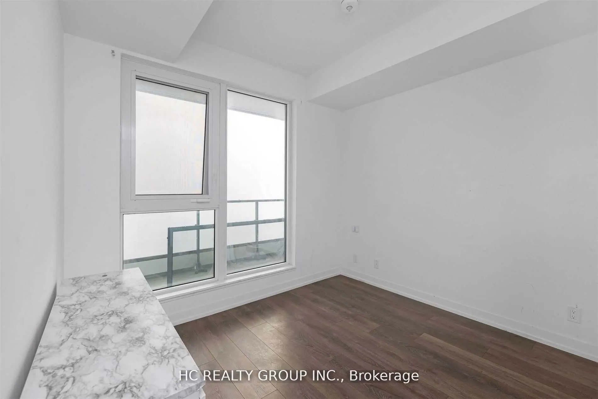 898 Portage Parkway, #5607
