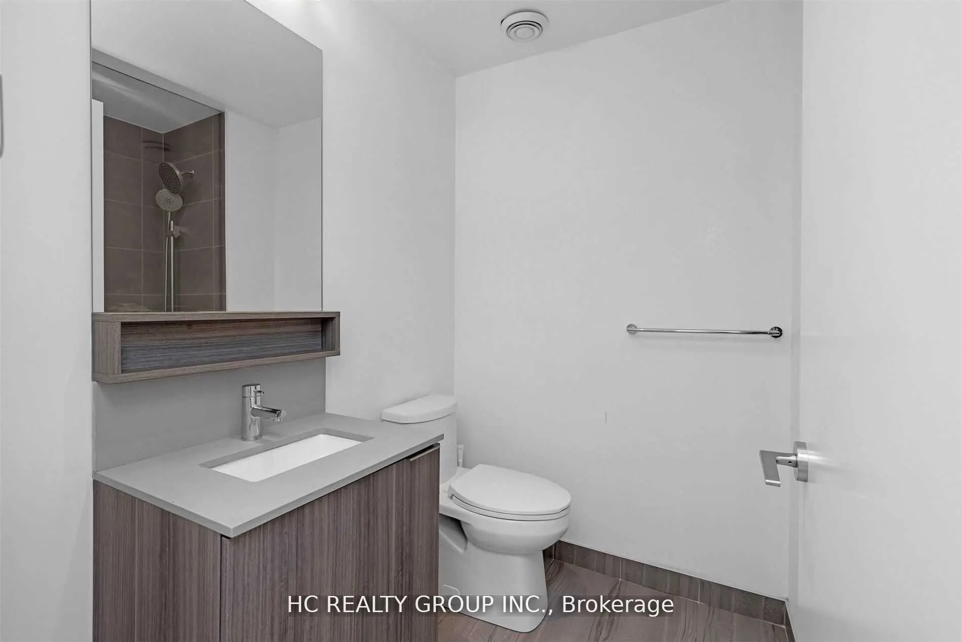 898 Portage Parkway, #5607