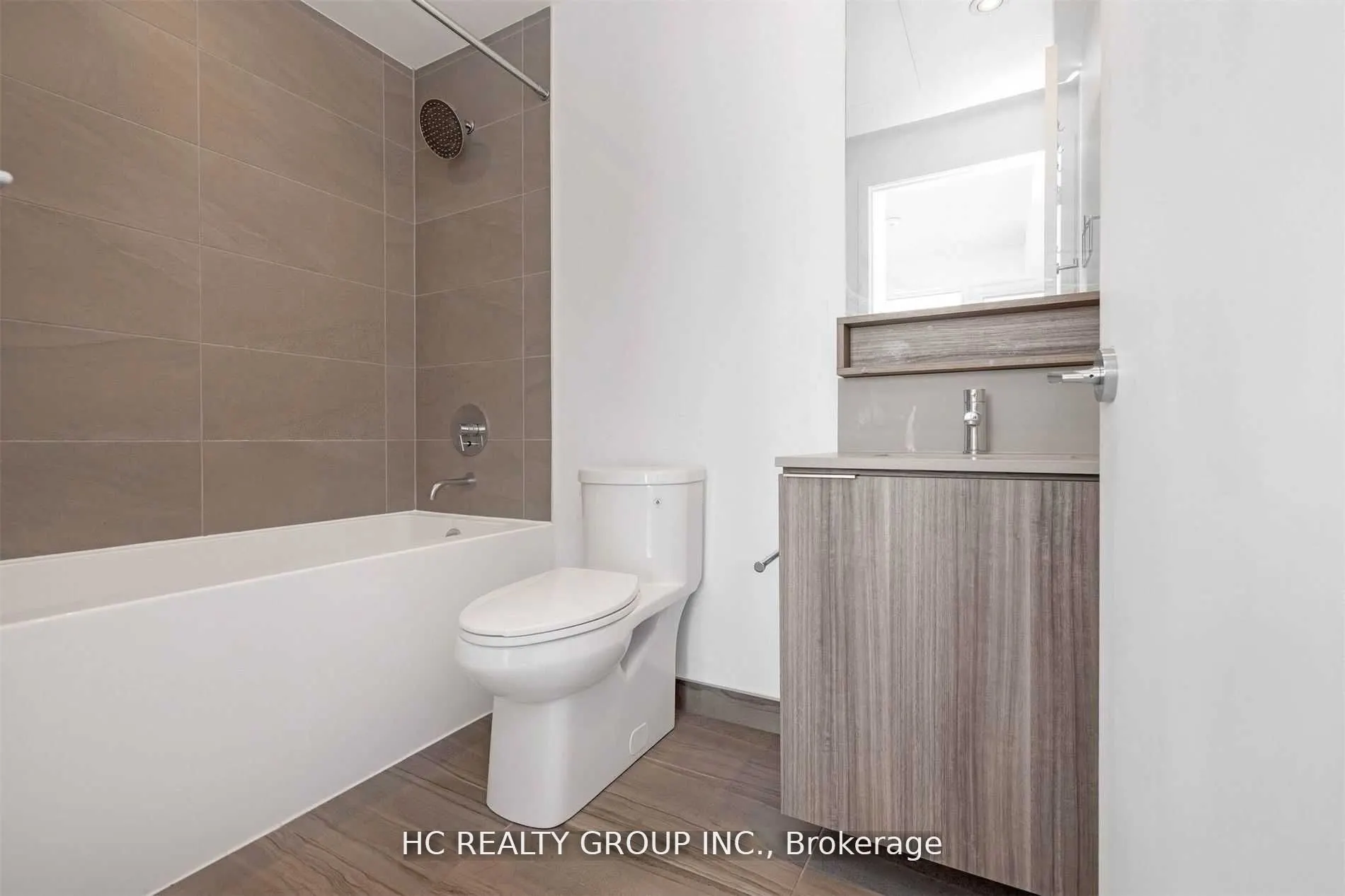 898 Portage Parkway, #5607
