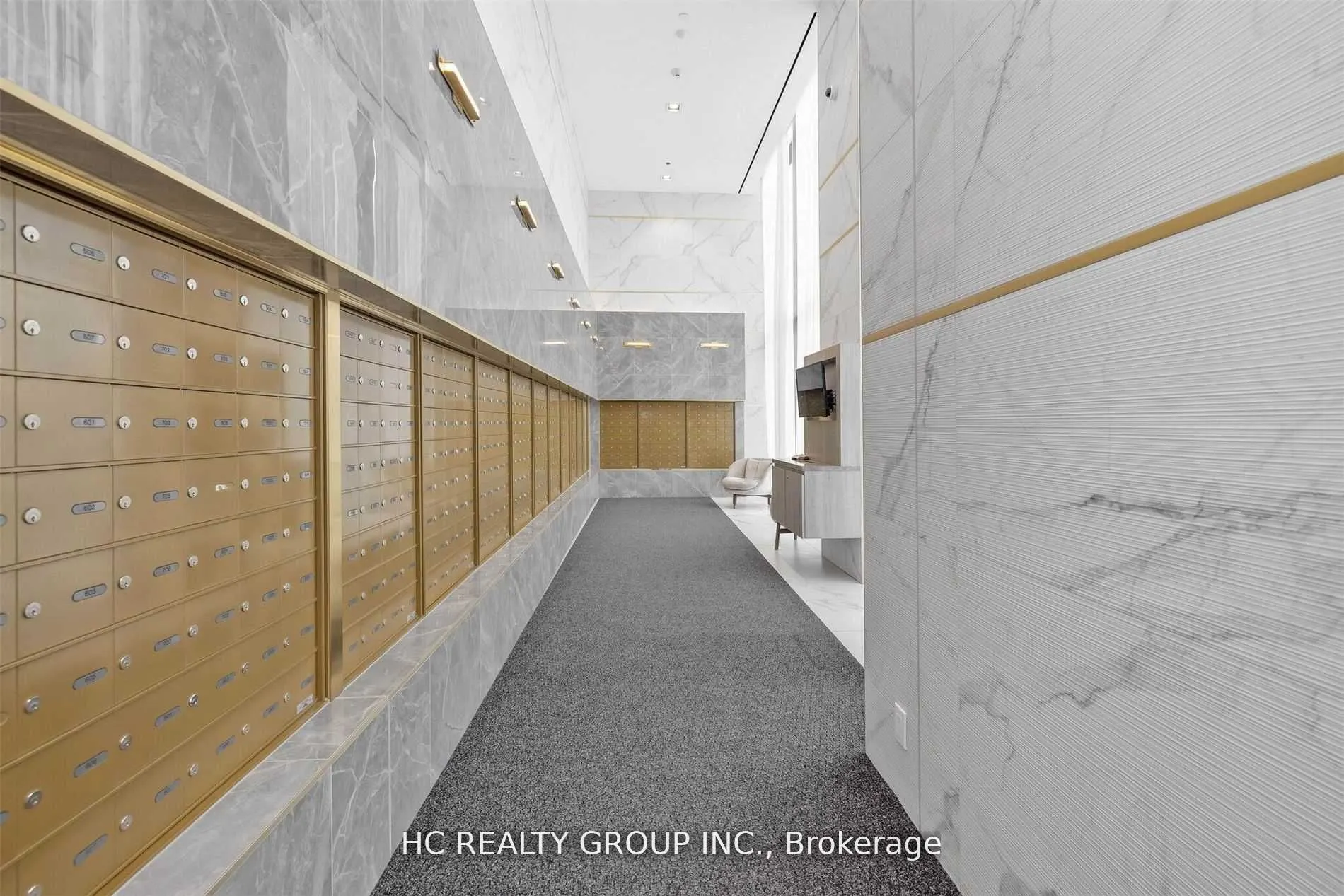 898 Portage Parkway, #5607