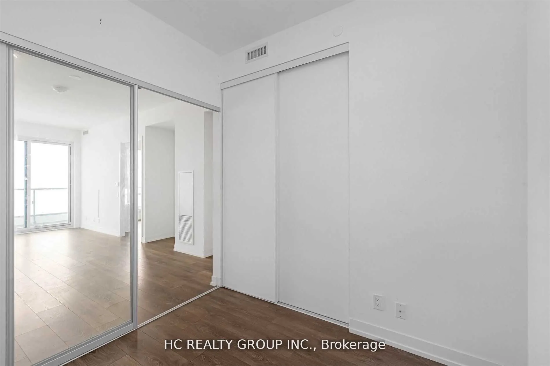 898 Portage Parkway, #5607