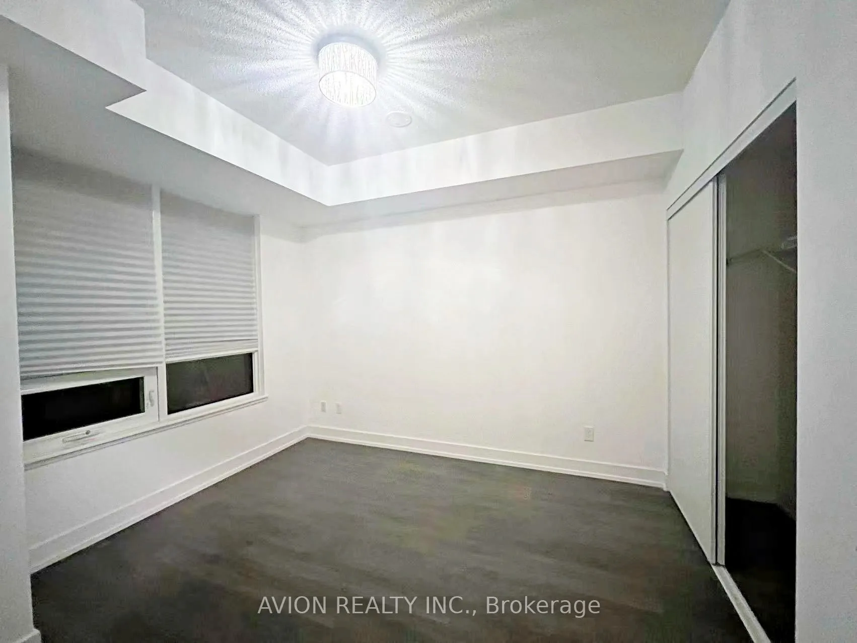 268 Buchanan Drive, #327W