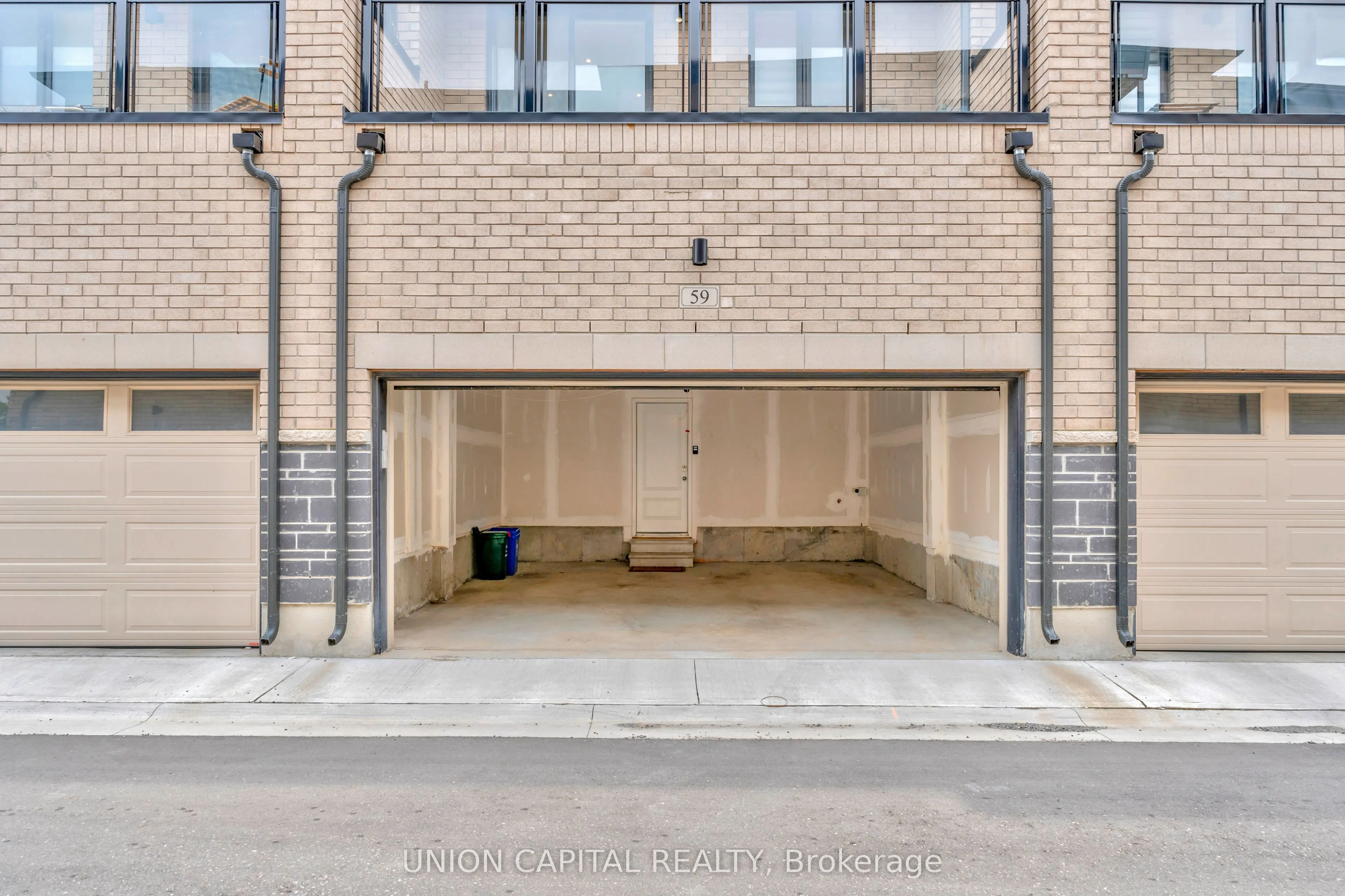 59 Carole Bell Way