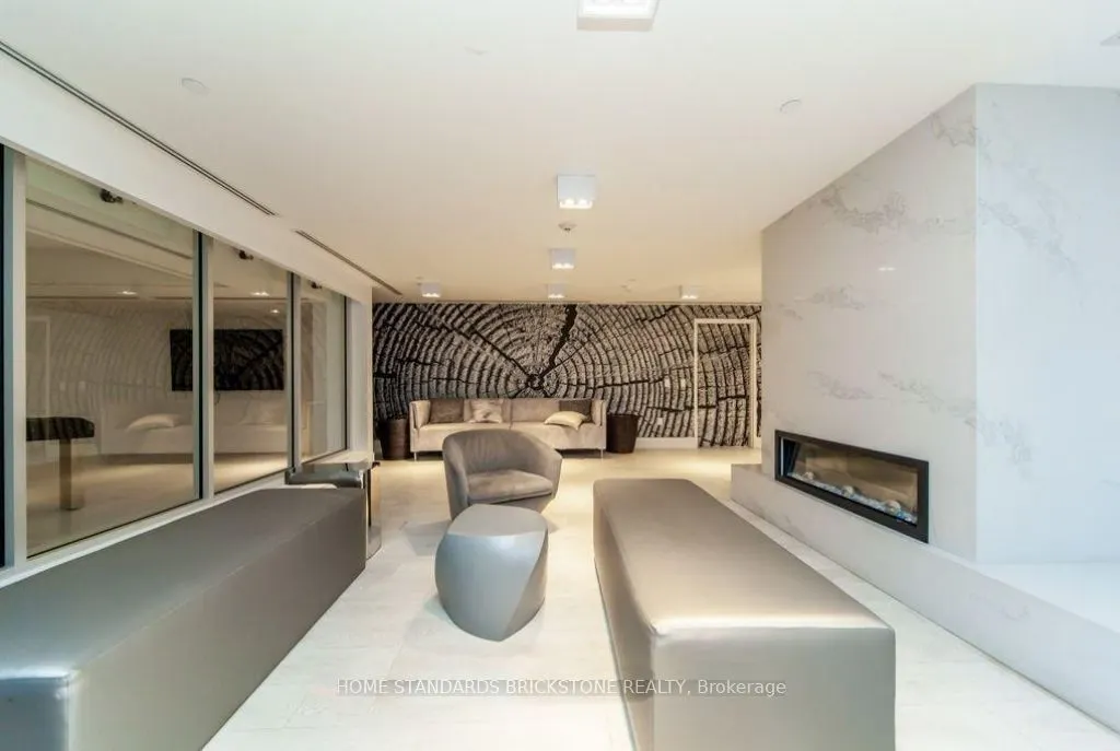 2908 Highway 7 Road, #3604