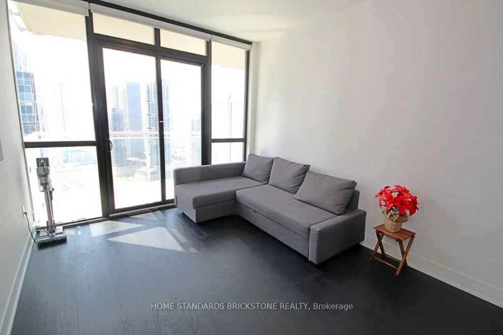 2908 Highway 7 Road, #3604