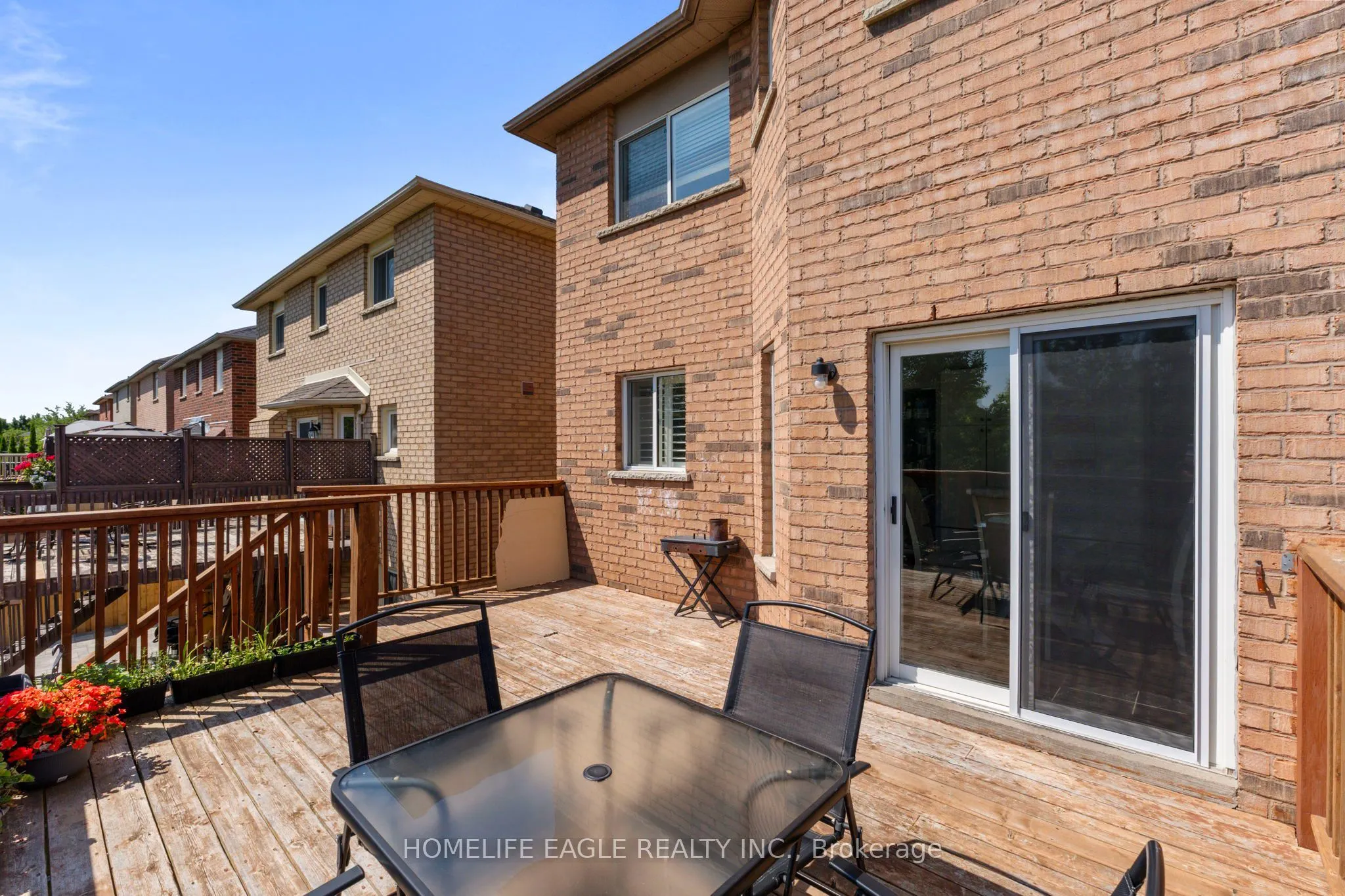 63 Raintree Crescent