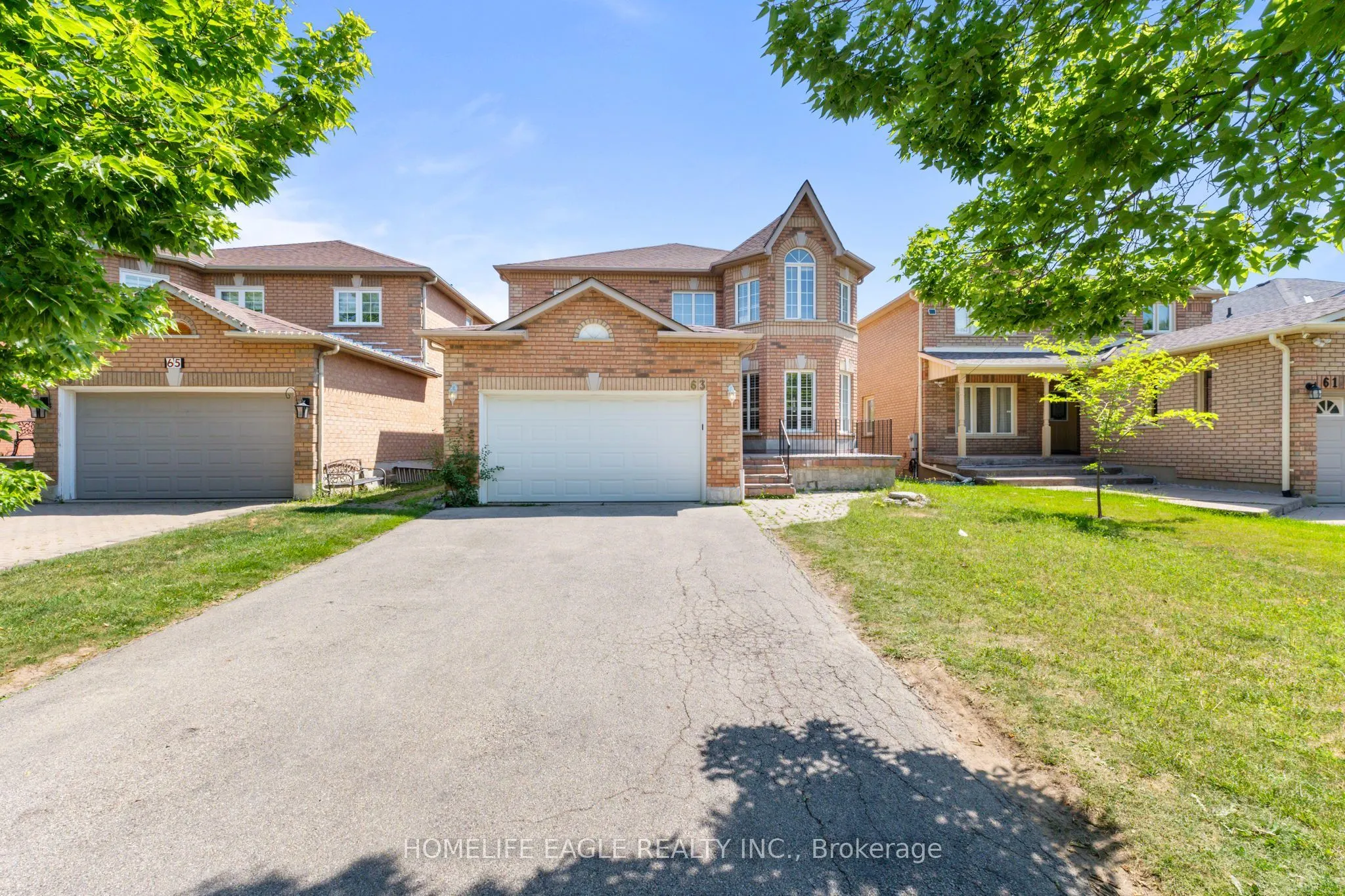 63 Raintree Crescent