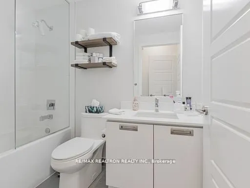 333 Sea Ray Avenue, #D204