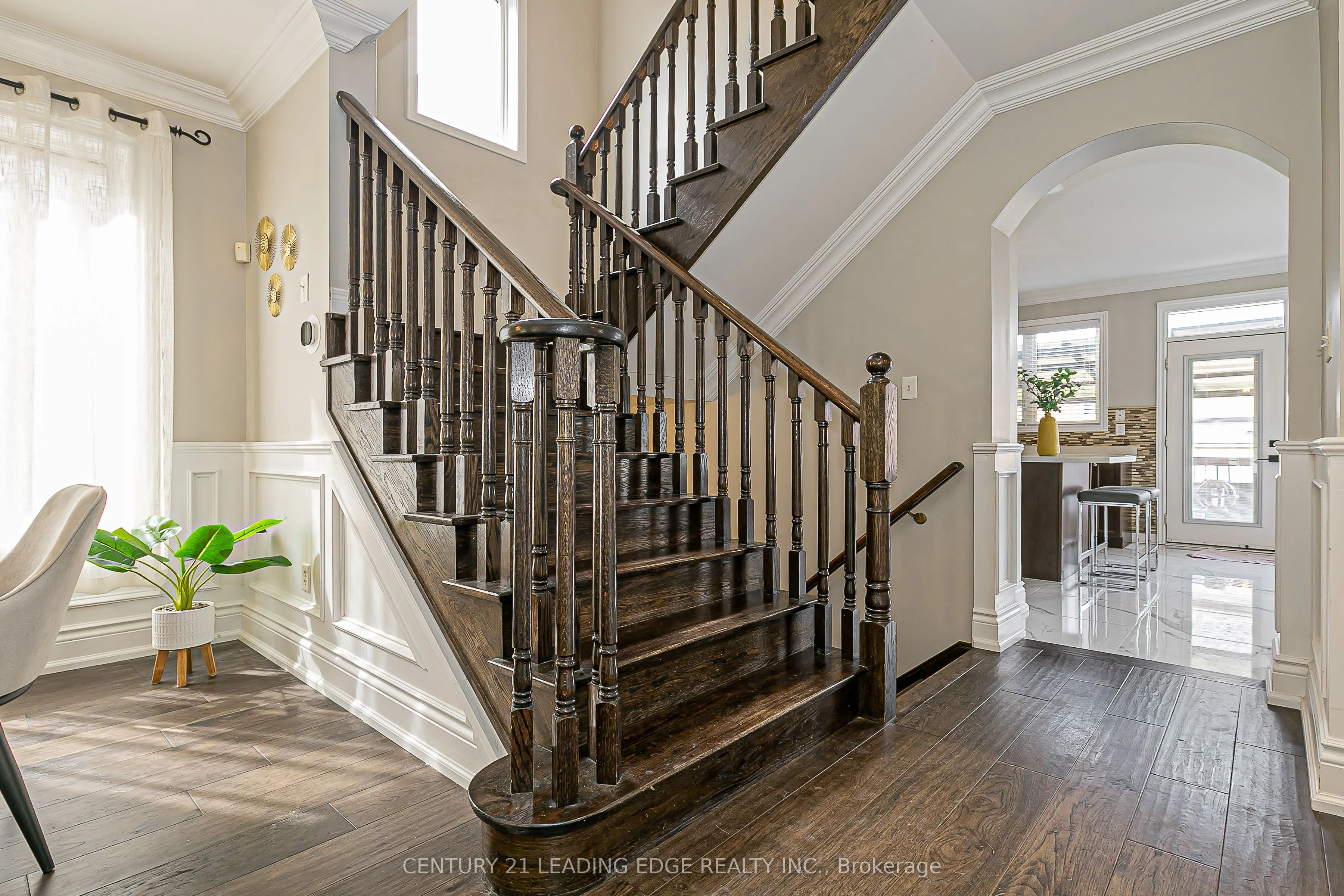 30 Sunnyridge Avenue