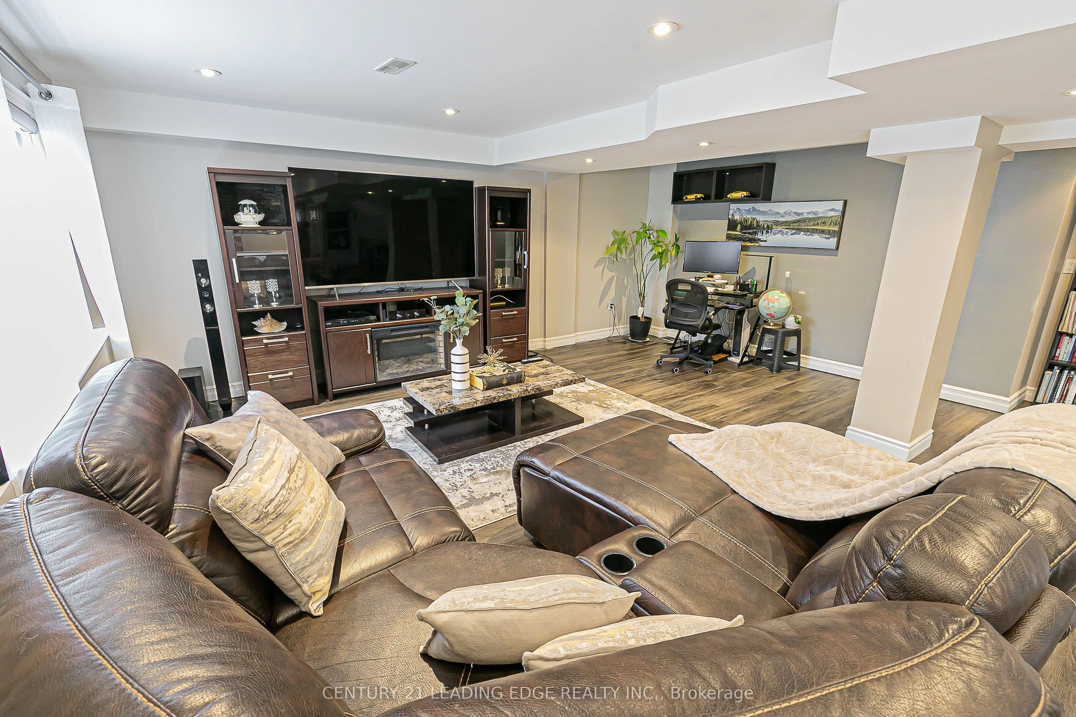 30 Sunnyridge Avenue
