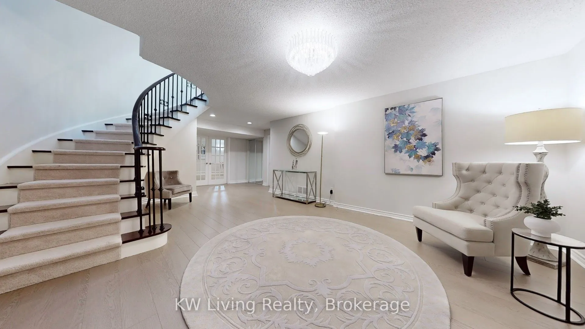 4 Hillhurst Drive