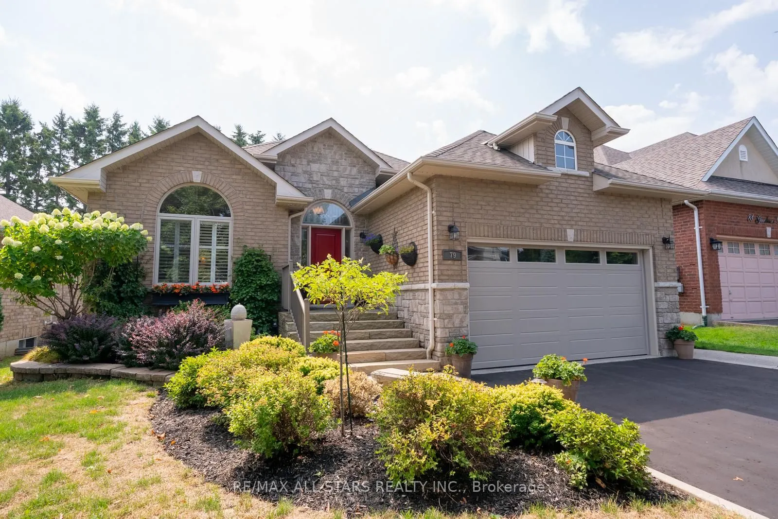 79 Gardiner Drive