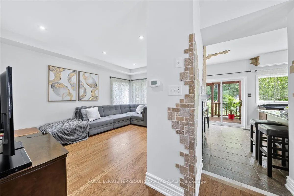 77 Worthington Avenue