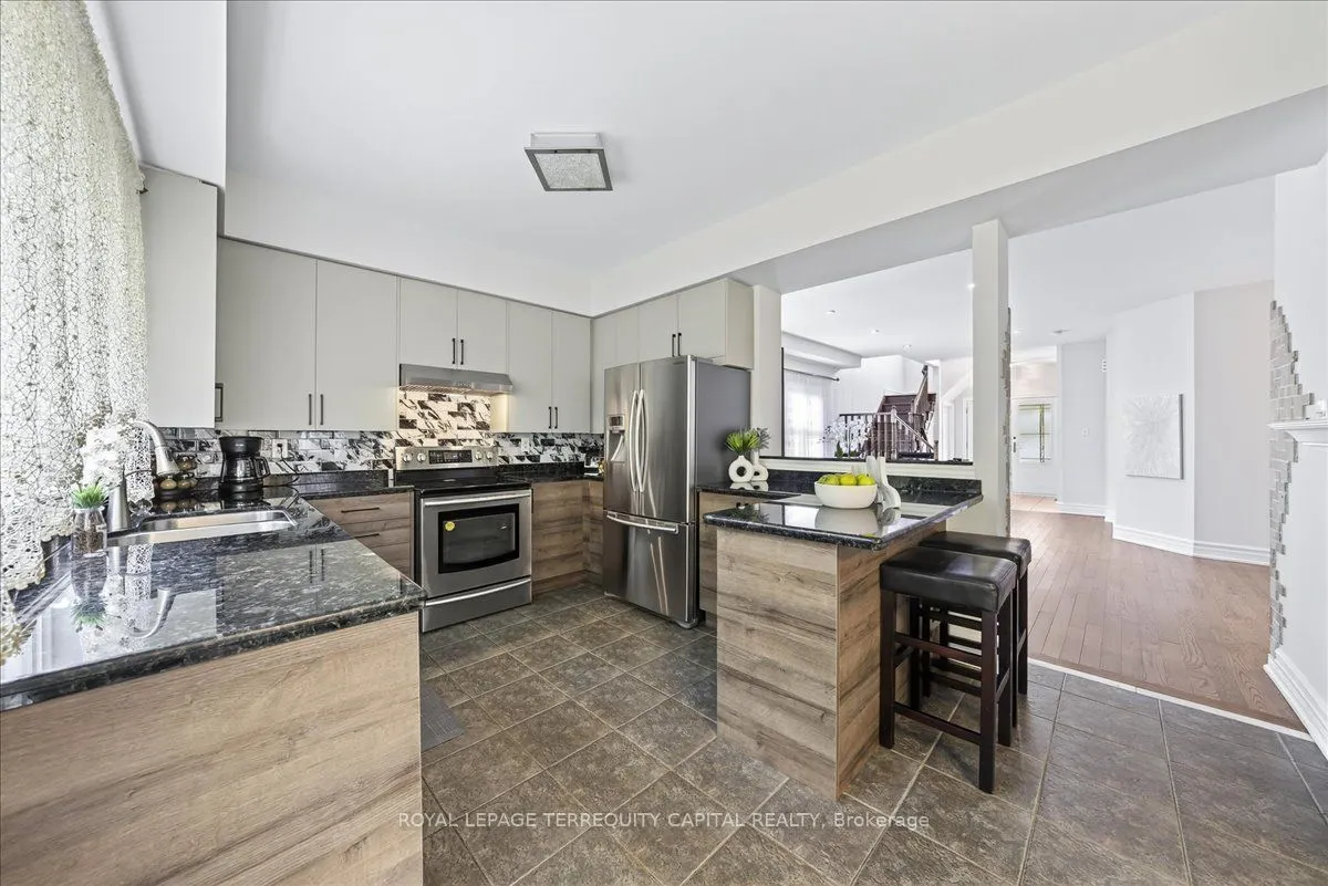 77 Worthington Avenue