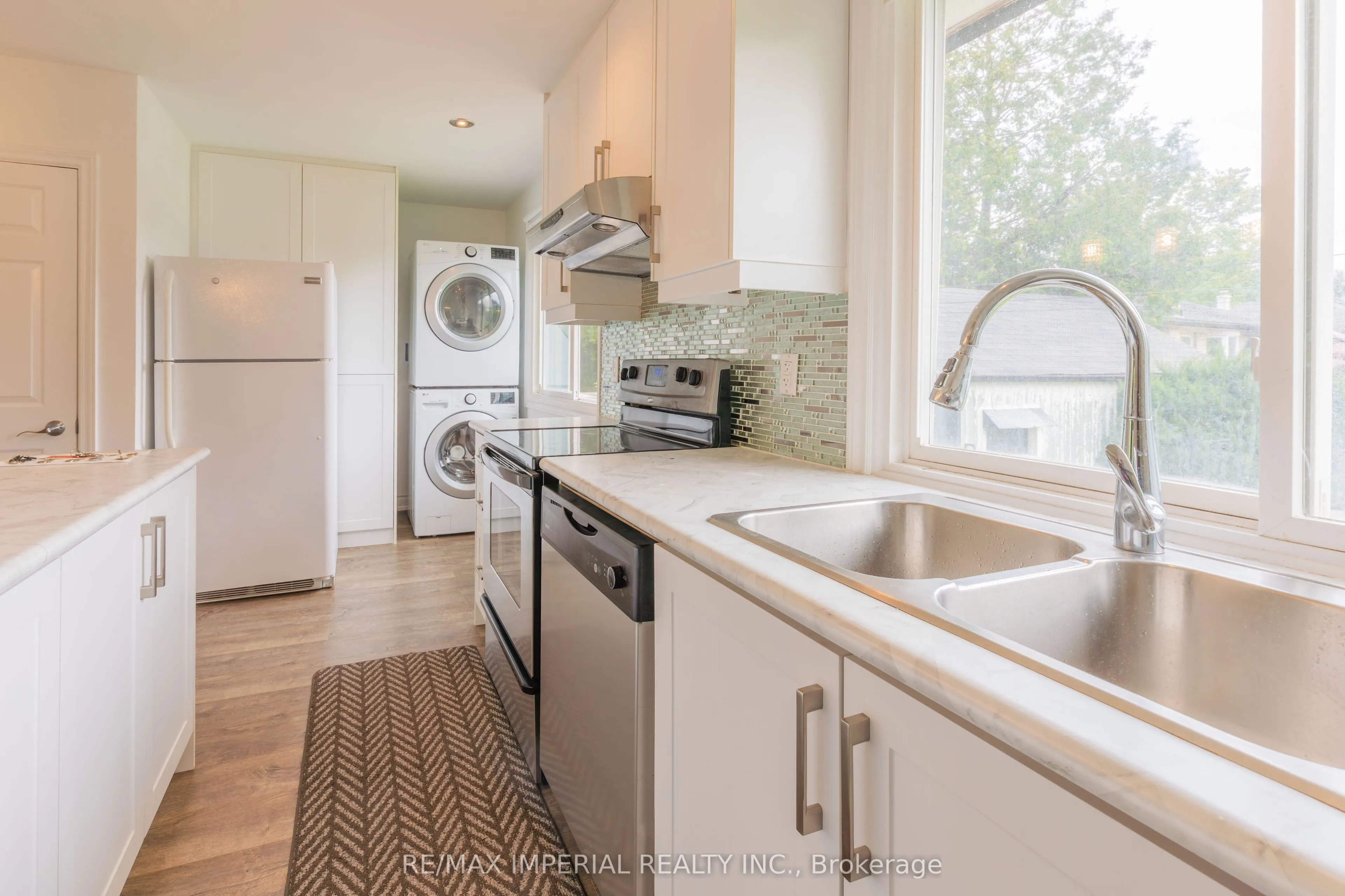 388 Becker Road, #Main