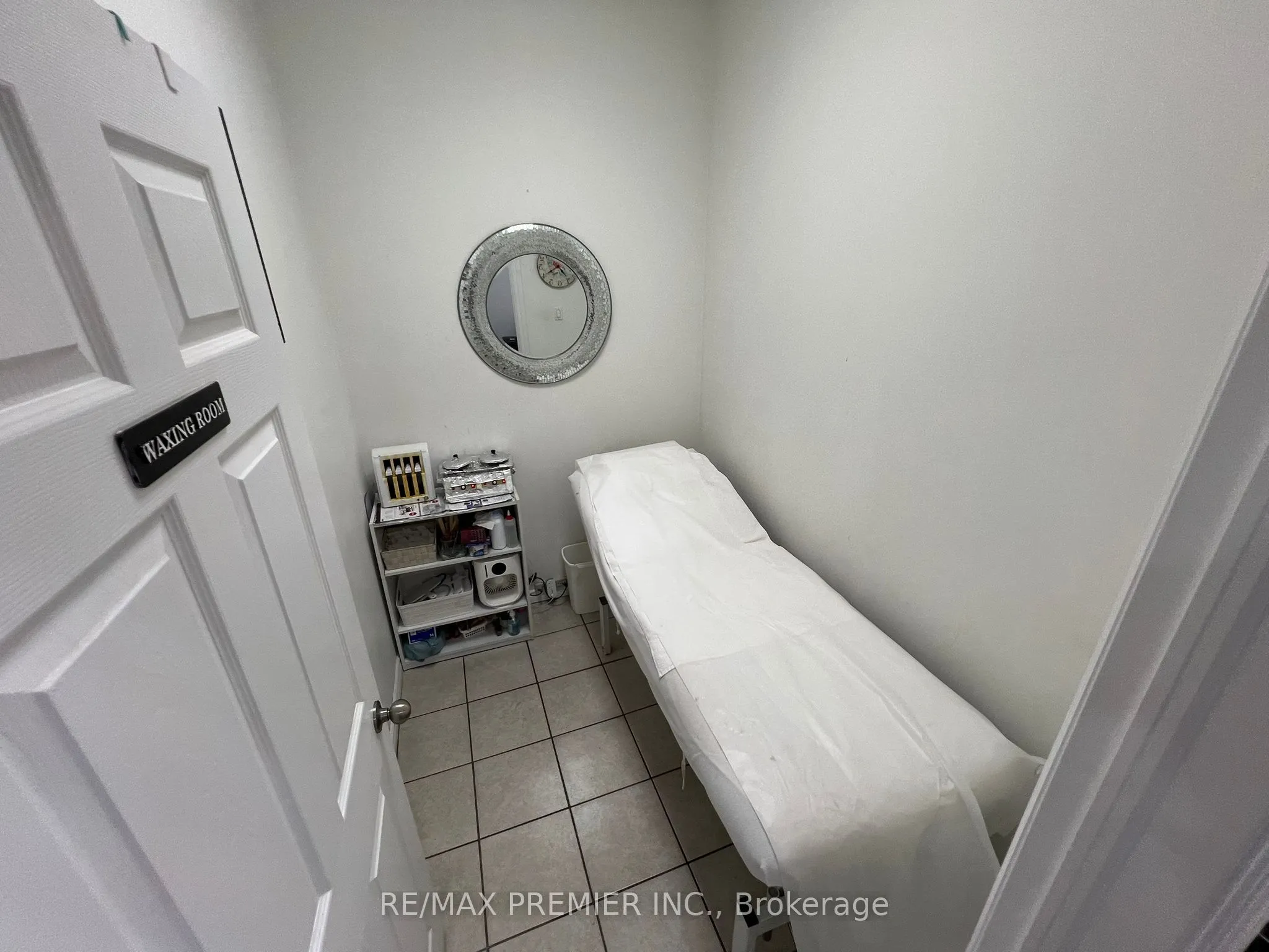 9300 Keele Street, #9
