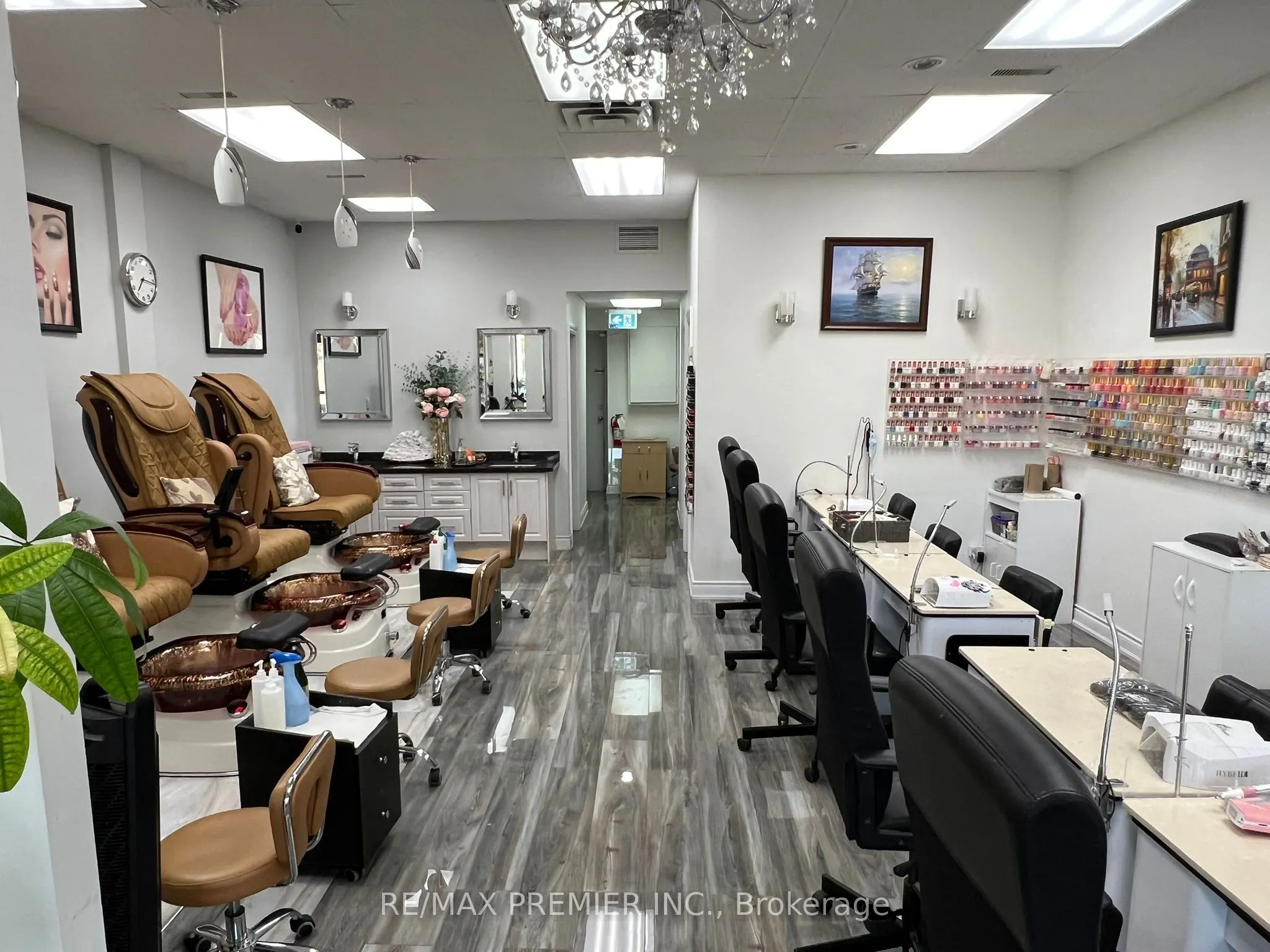 9300 Keele Street, #9