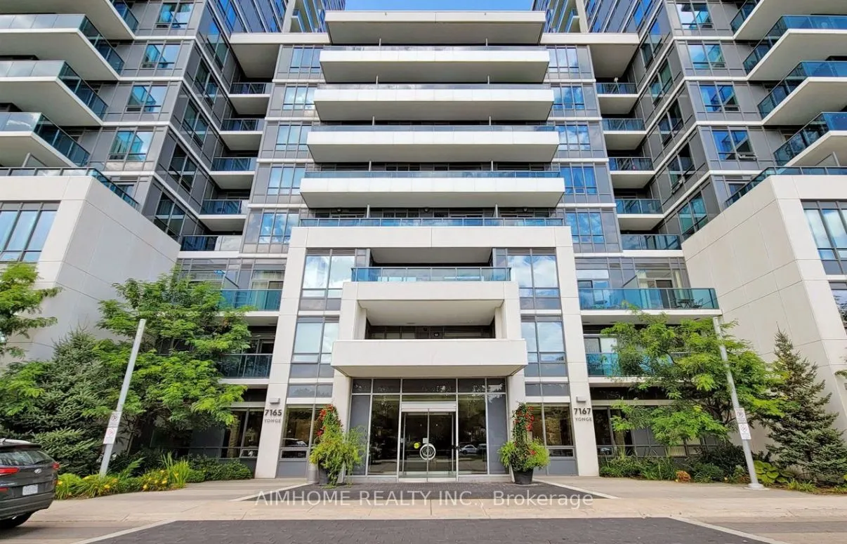 7167 Yonge Street, #903