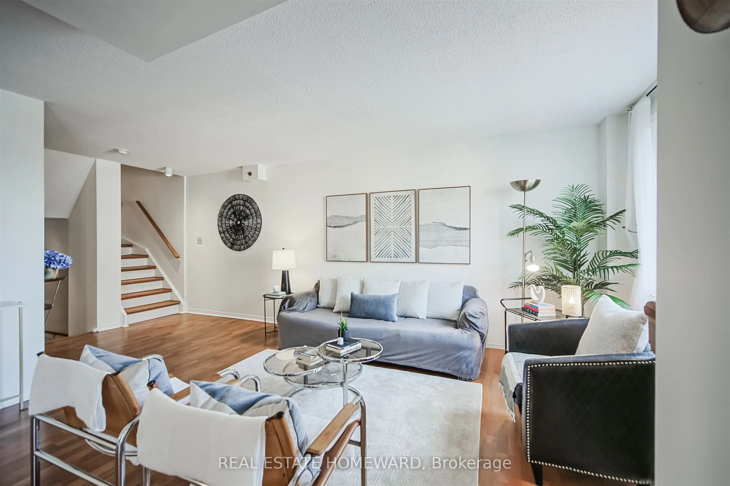 75 Weldrick Road E, #815