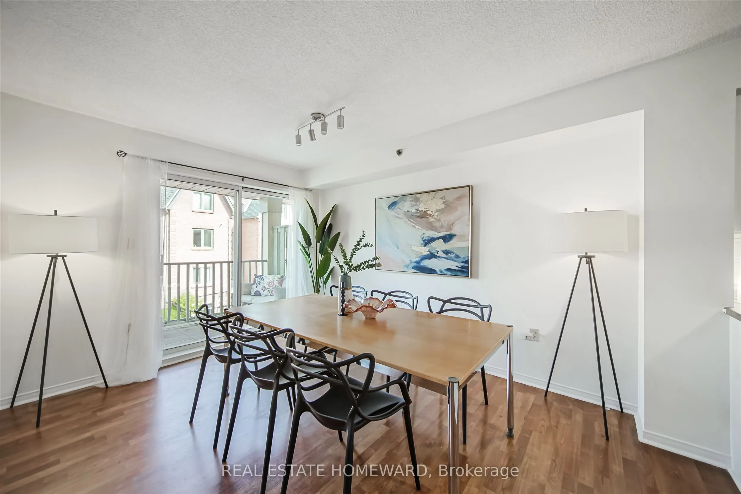 75 Weldrick Road E, #815