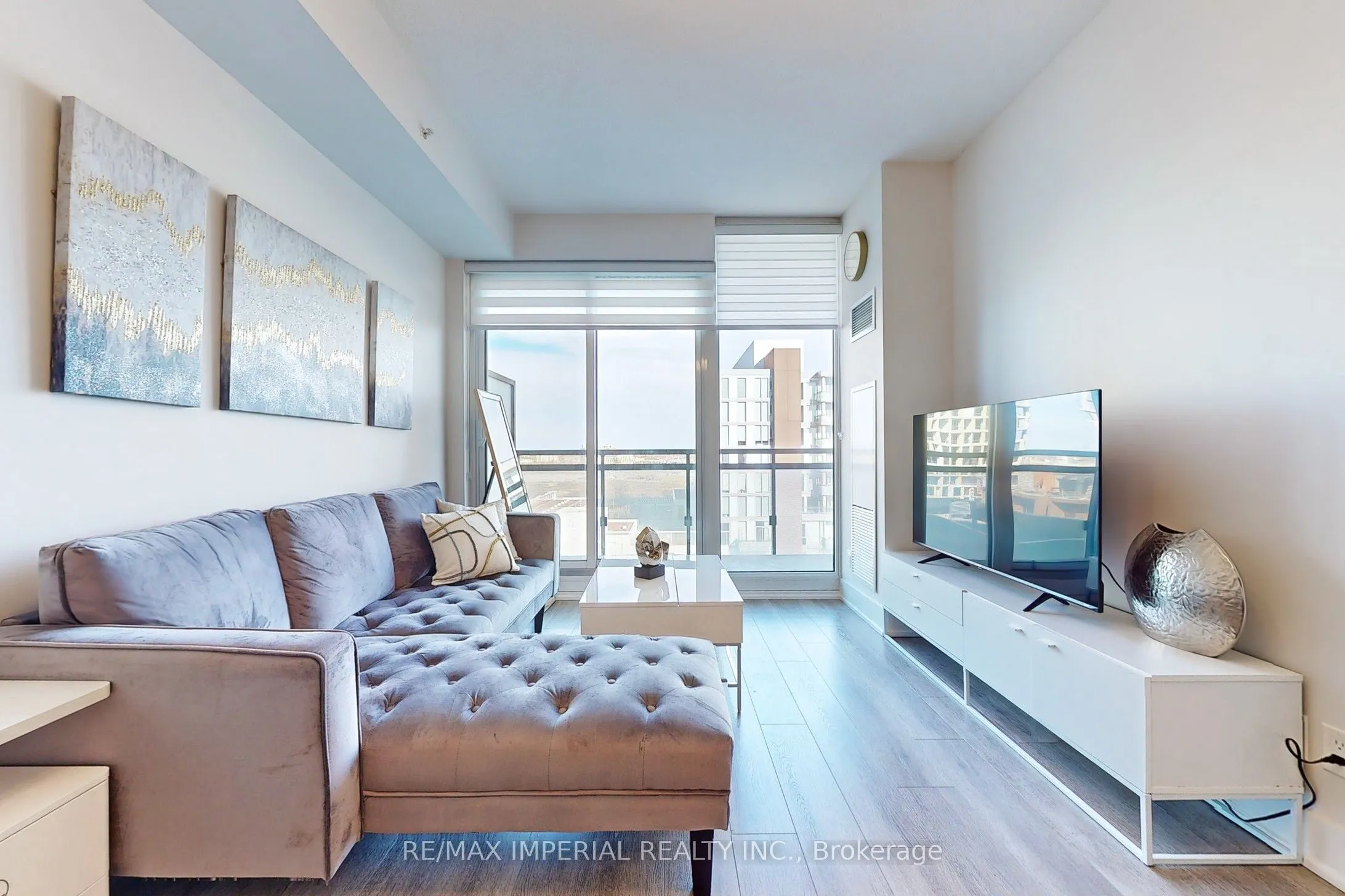 8081 Birchmount Road, #1117
