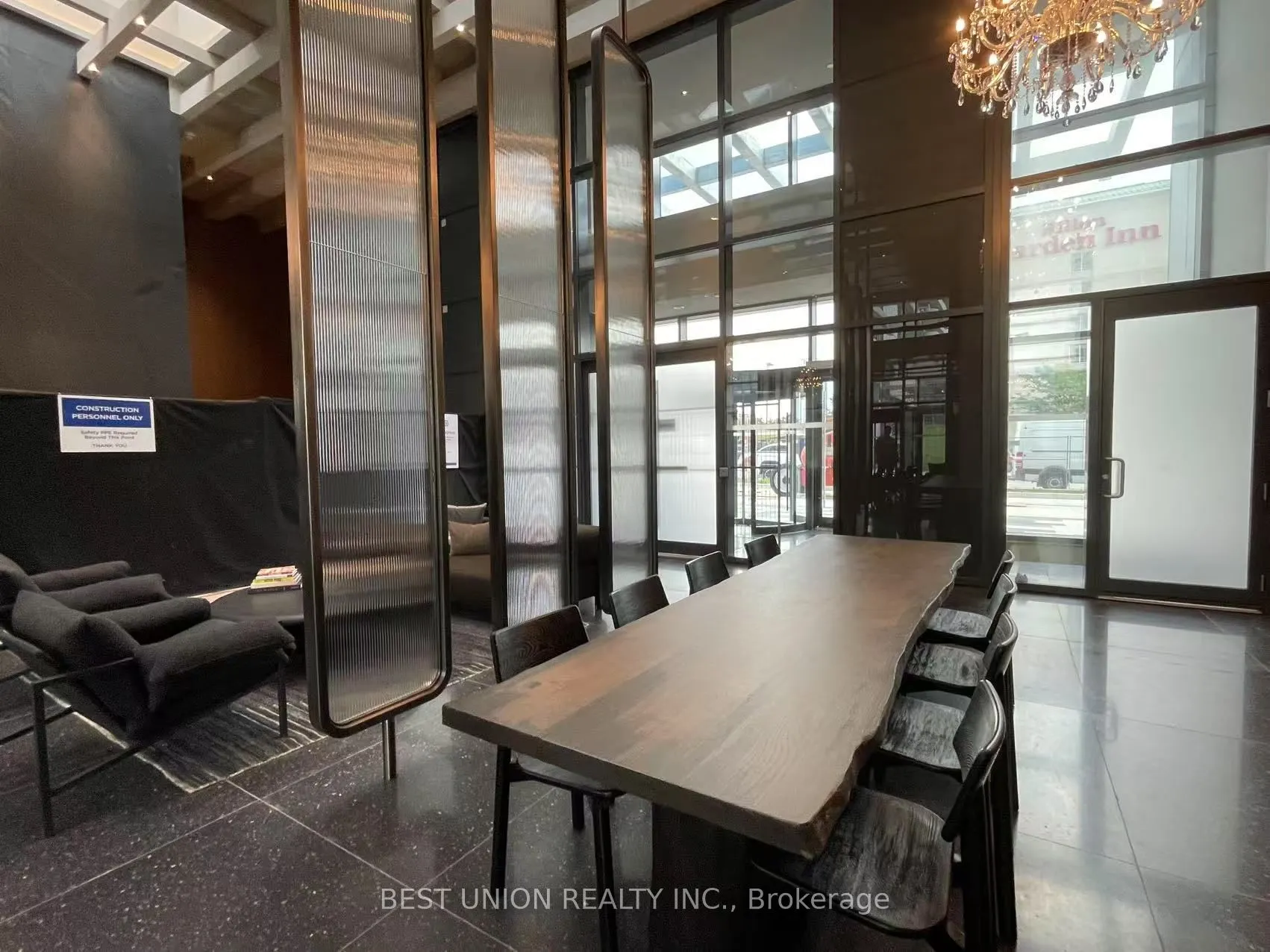 28 Interchange Way, #2802