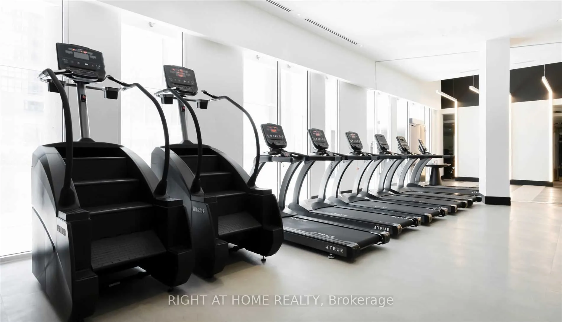2908 Highway 7 Road, #2307
