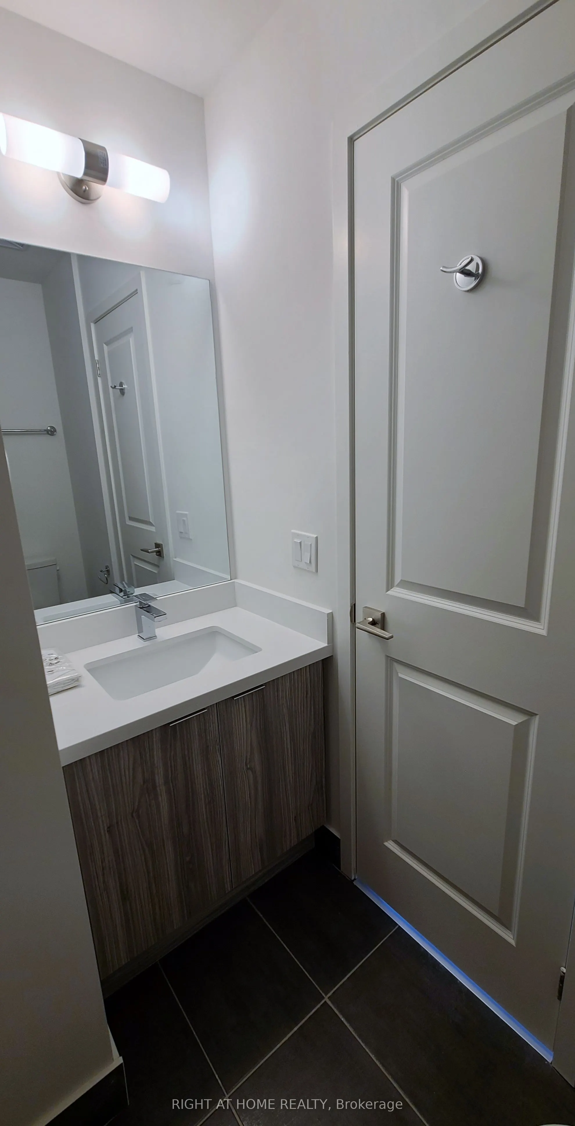 2908 Highway 7 Road, #2307