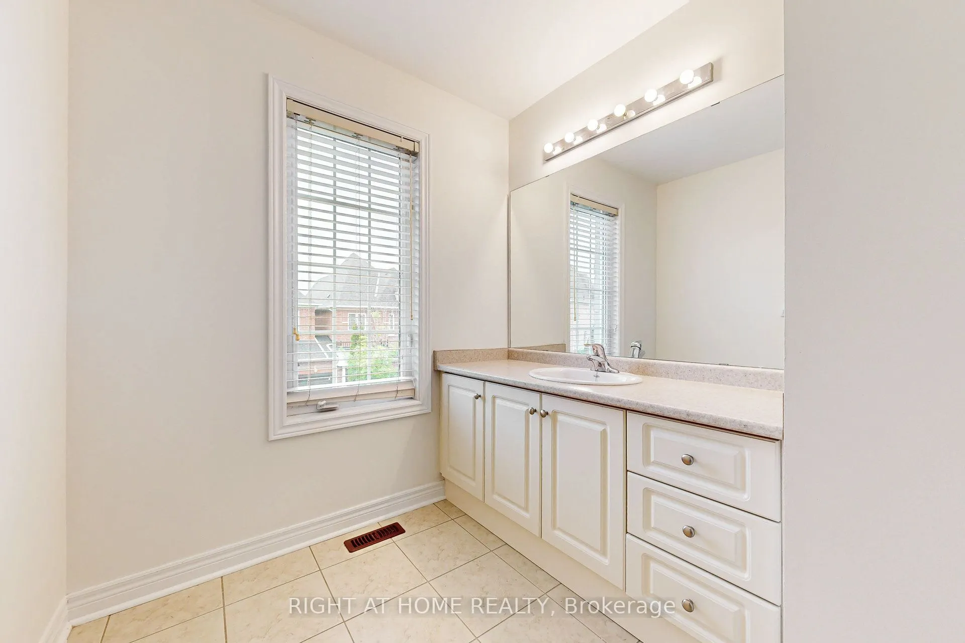 280 Paradelle Drive, #41