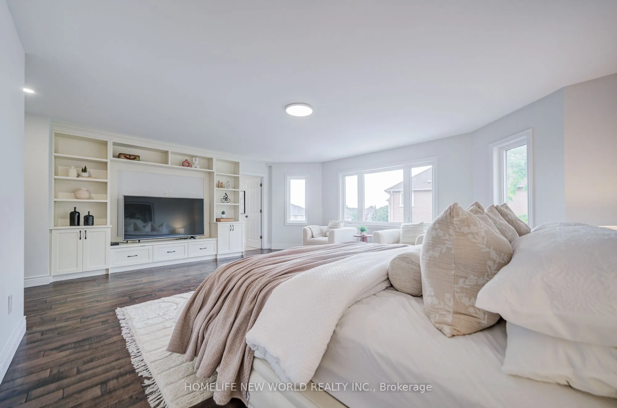 178 Alpine Crescent