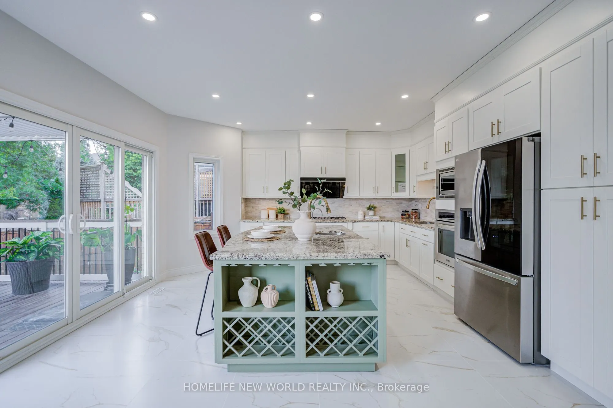 178 Alpine Crescent