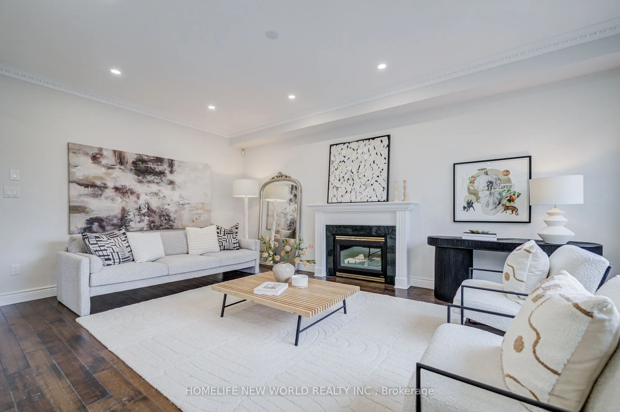 178 Alpine Crescent