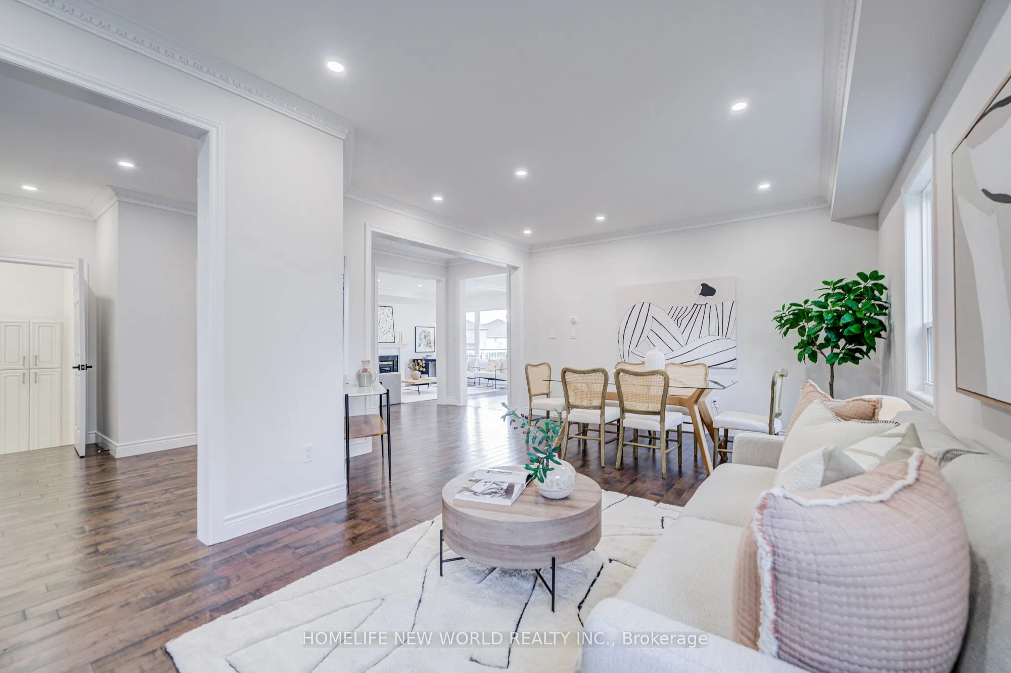 178 Alpine Crescent