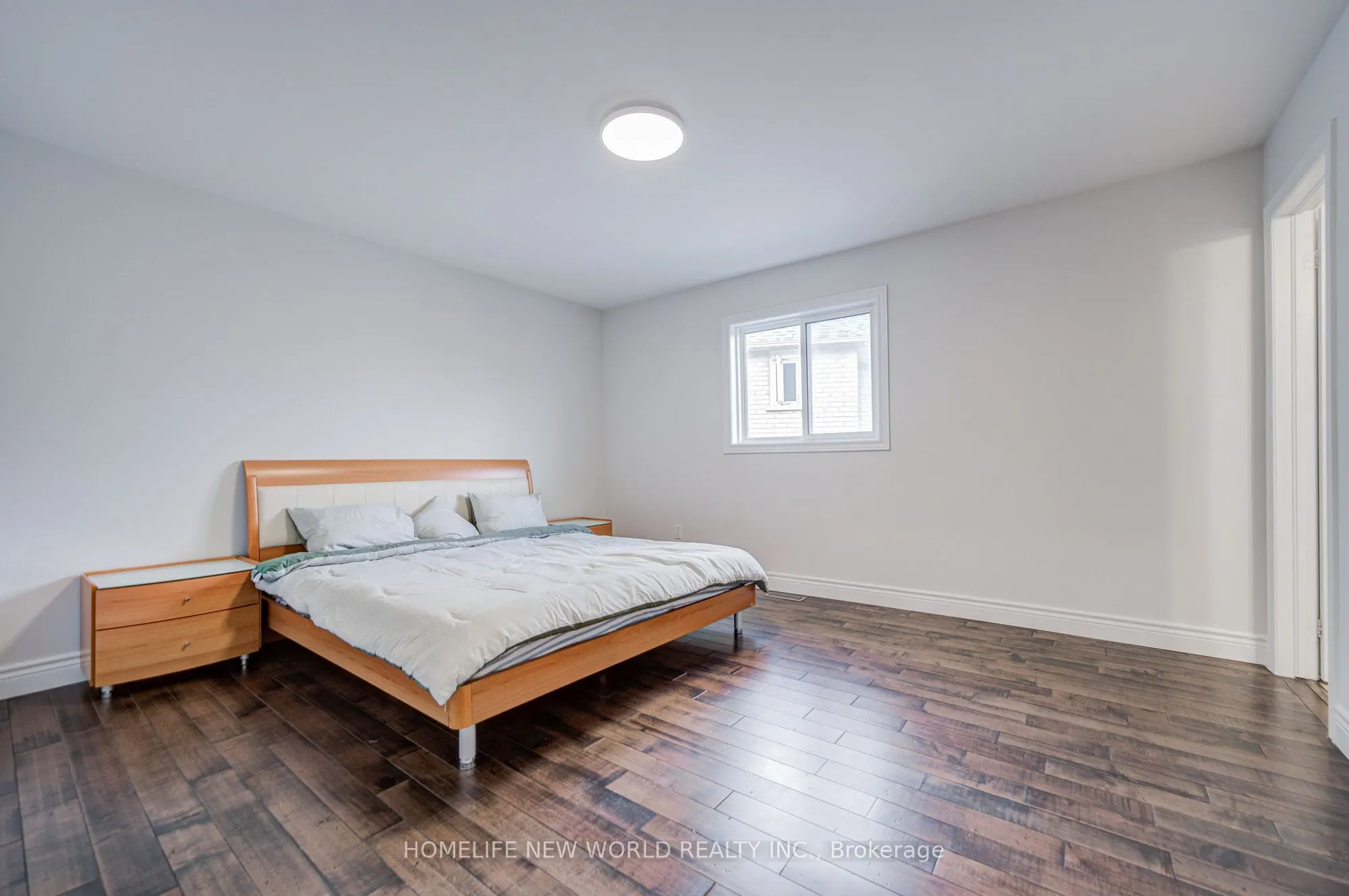 178 Alpine Crescent