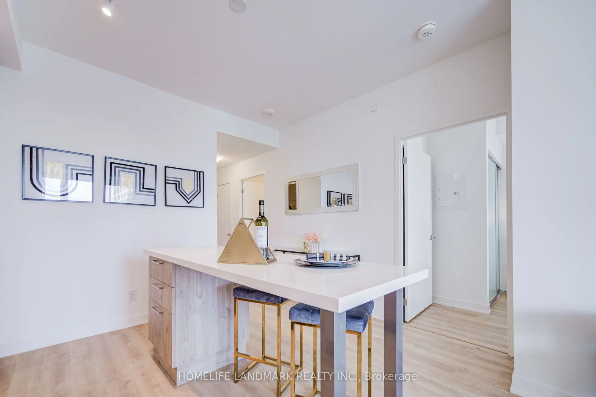 8119 Birchmount Road, #1302