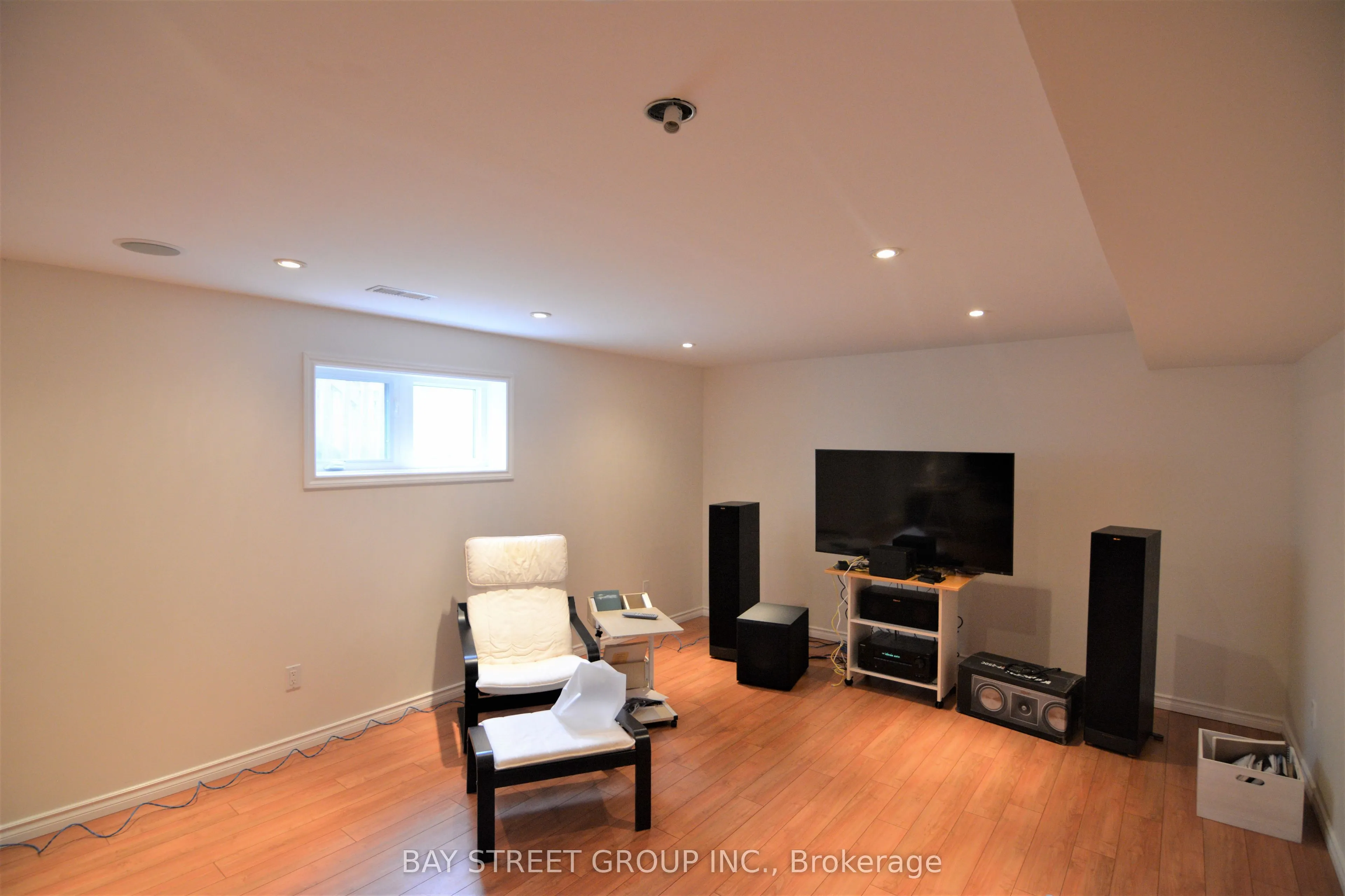 111 Southbrook Crescent
