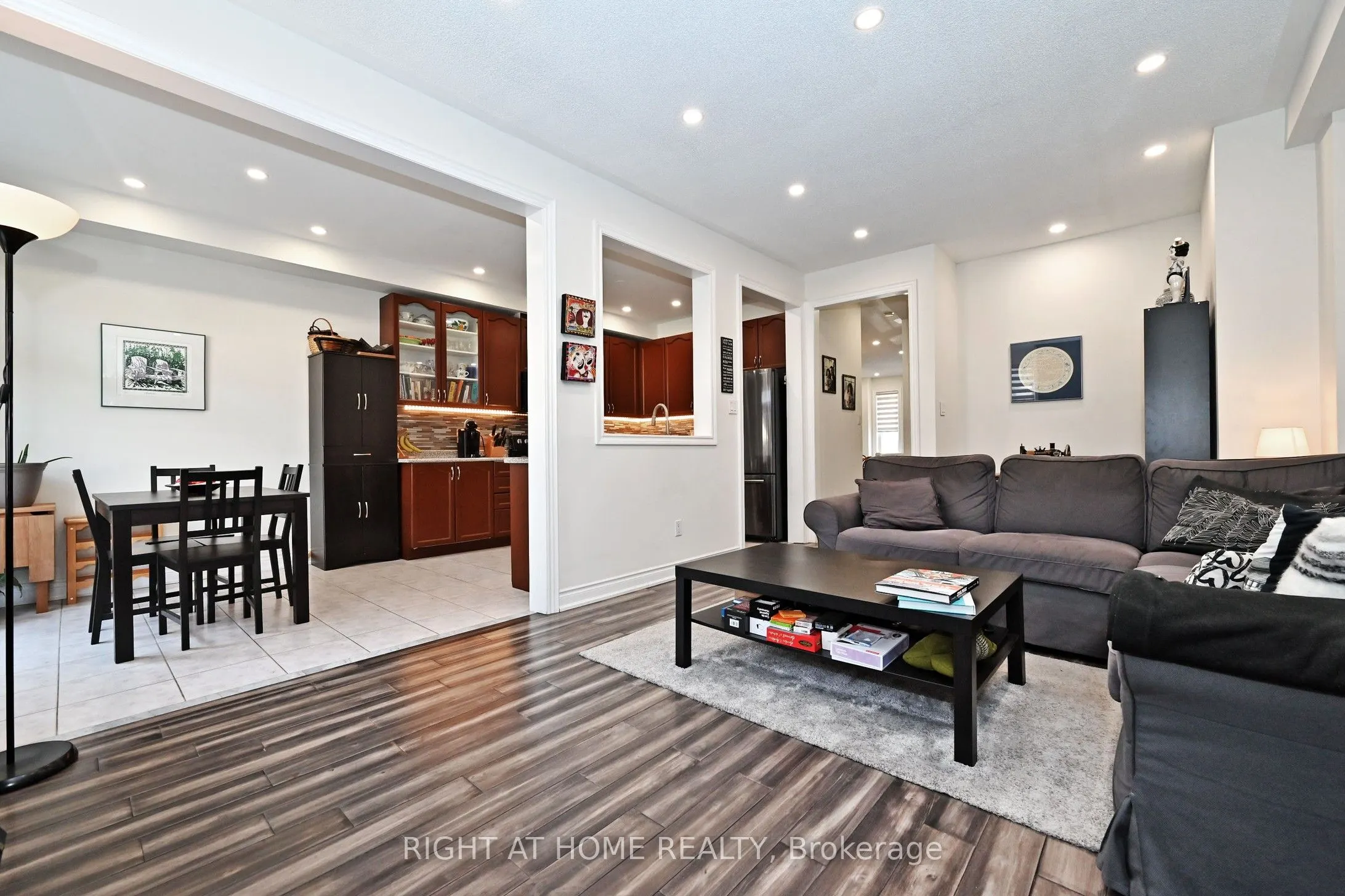 72 Wildberry Crescent