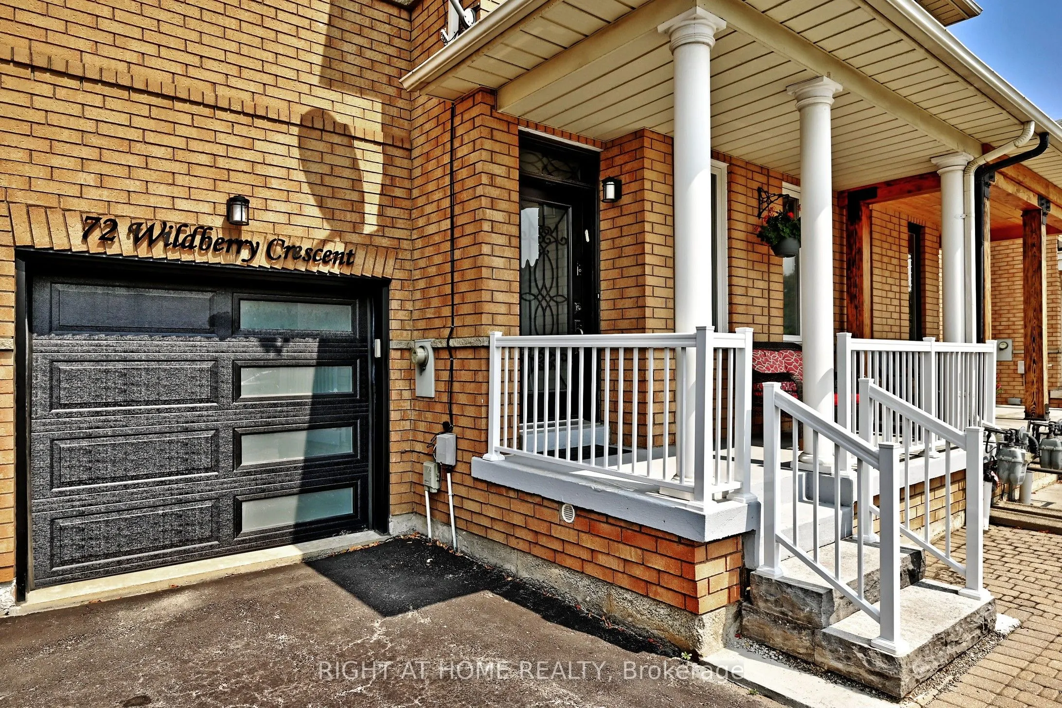 72 Wildberry Crescent