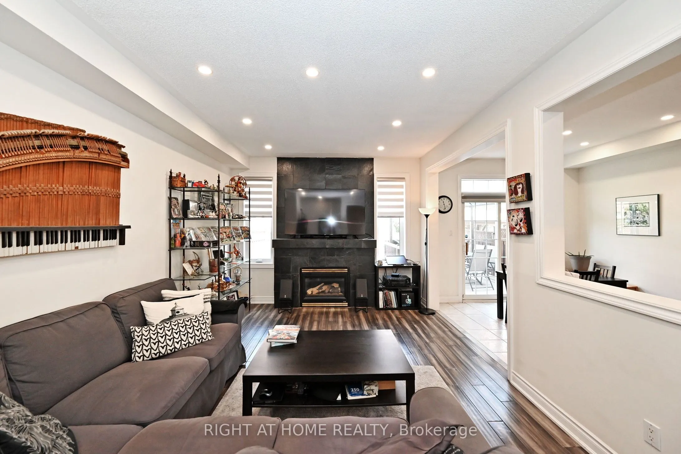 72 Wildberry Crescent