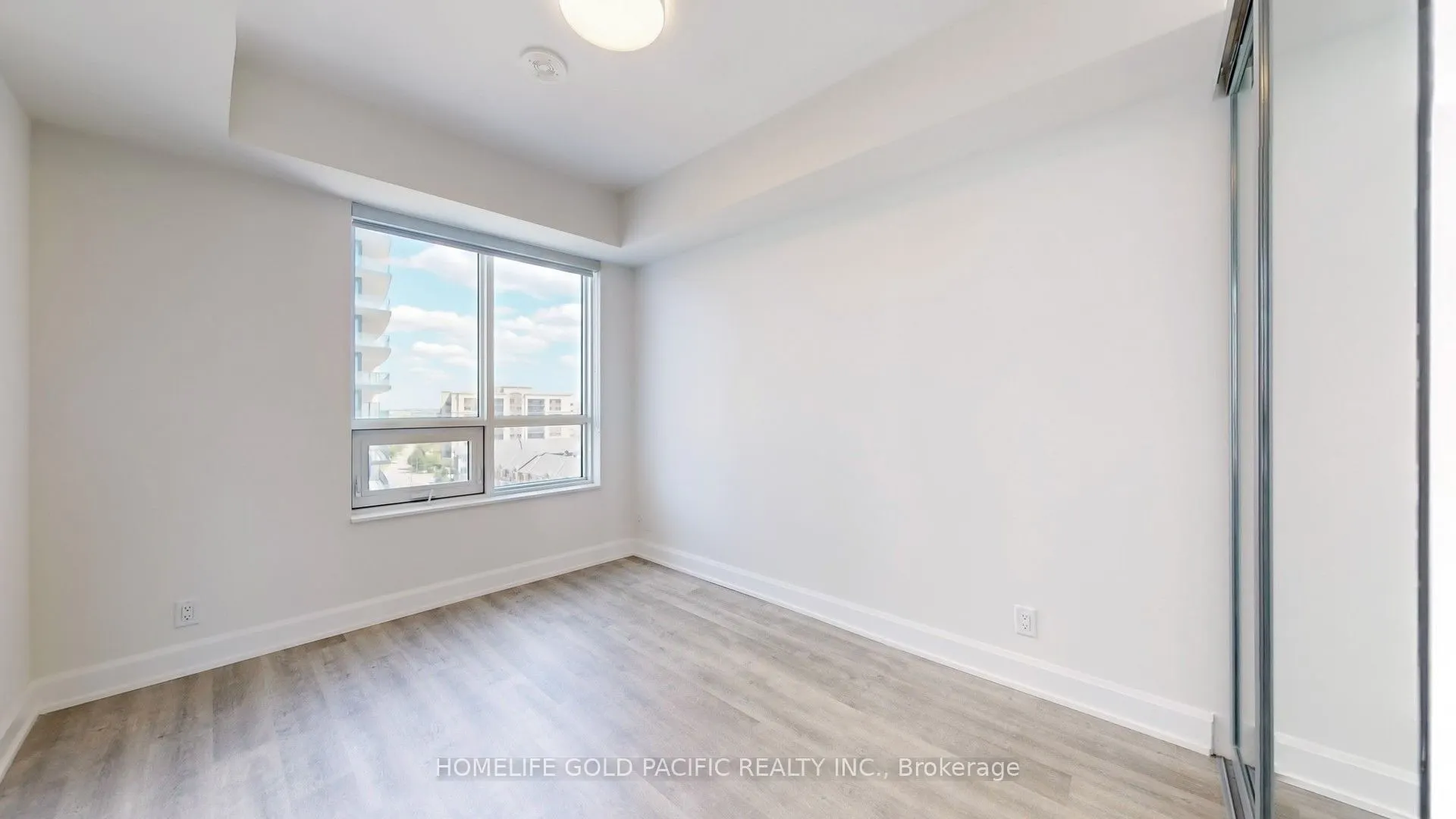 12 Gandhi Lane, #805