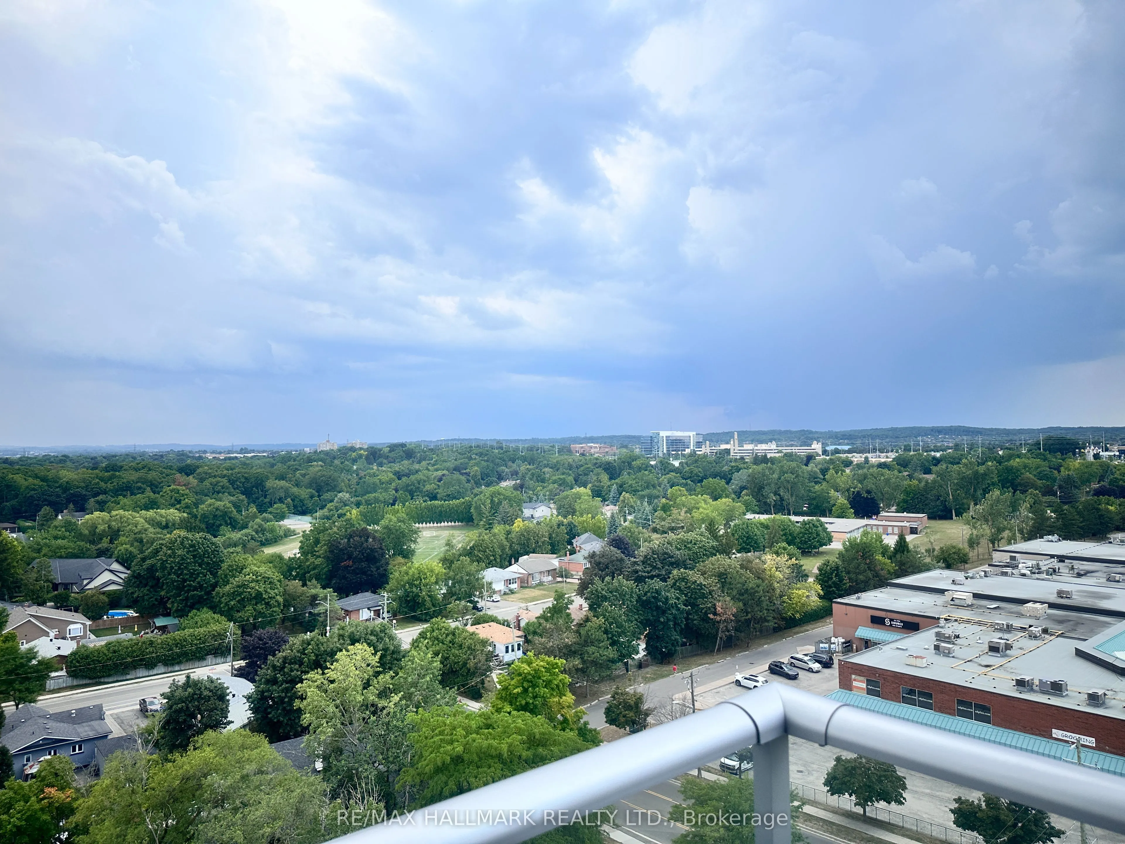185 Deerfield Road, #1104
