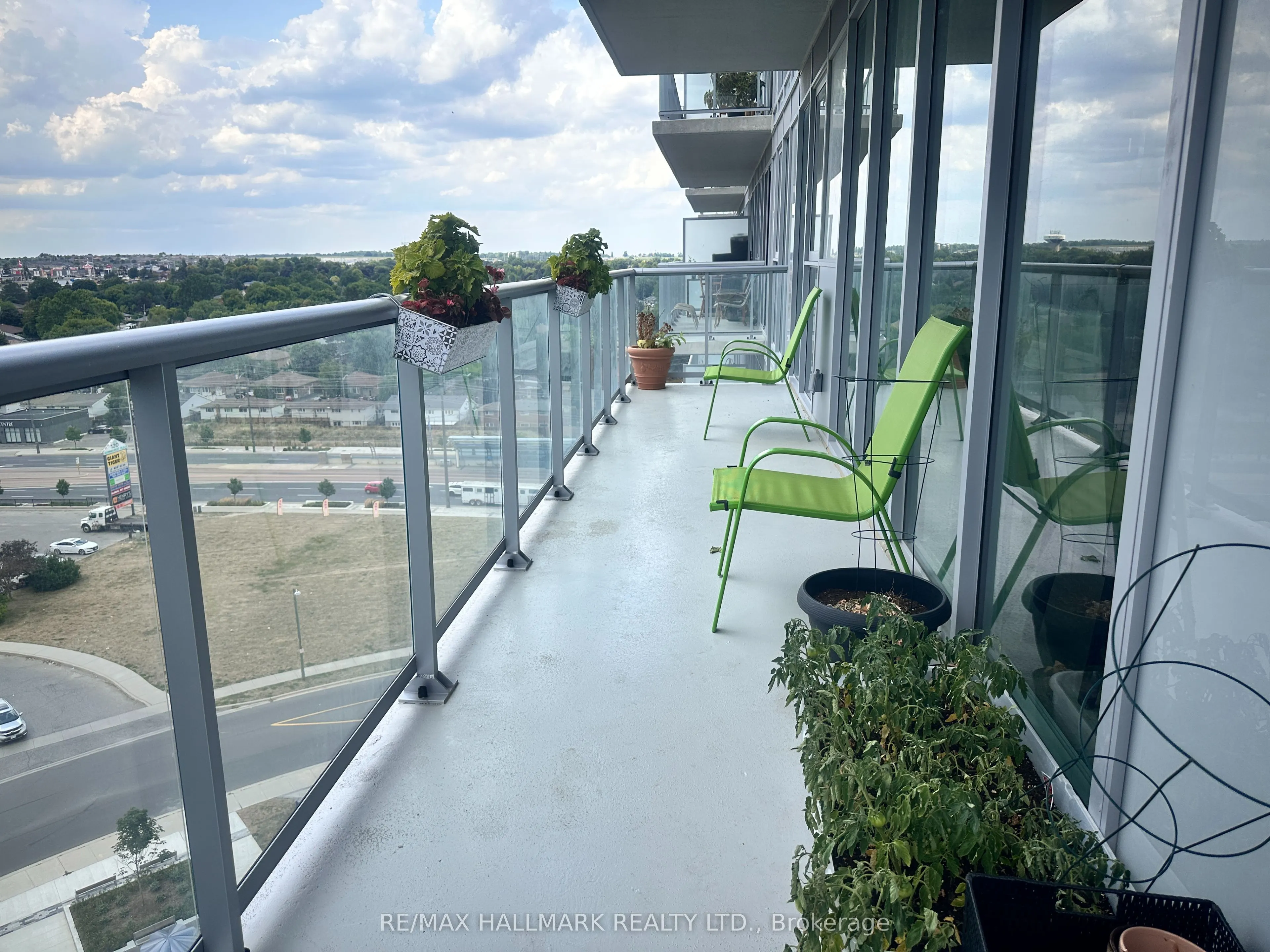185 Deerfield Road, #1104